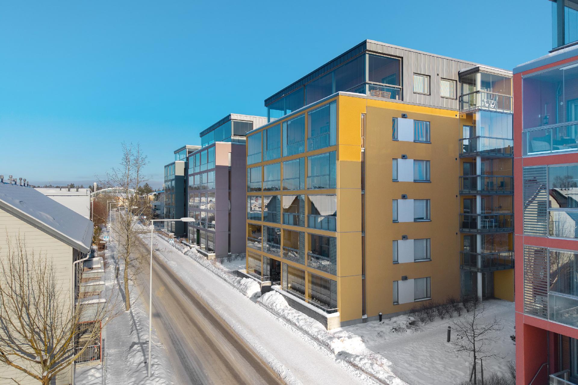 Kultarikontie 5, Tikkurila, Vantaa