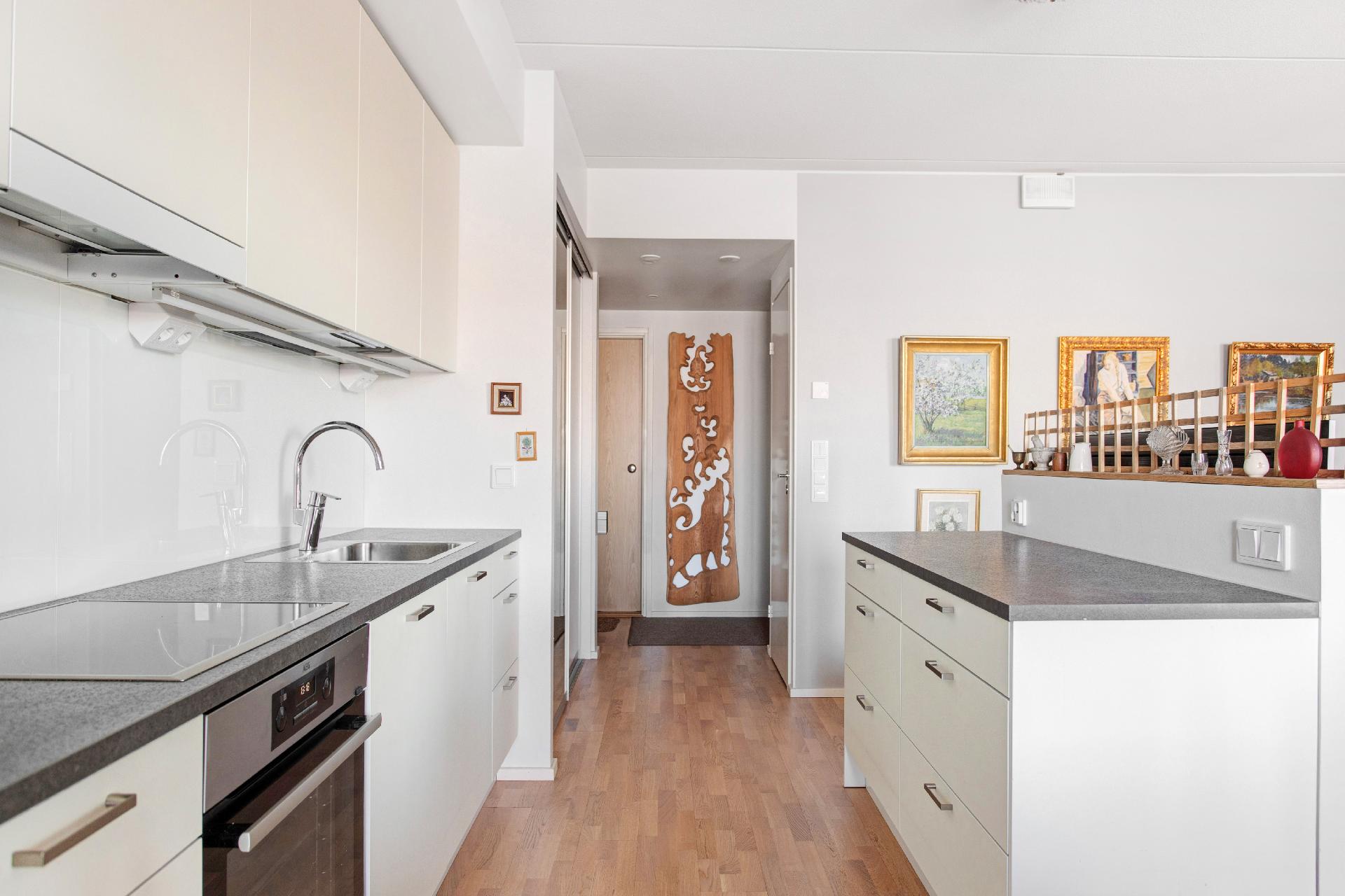 Kultarikontie 5, Tikkurila, Vantaa