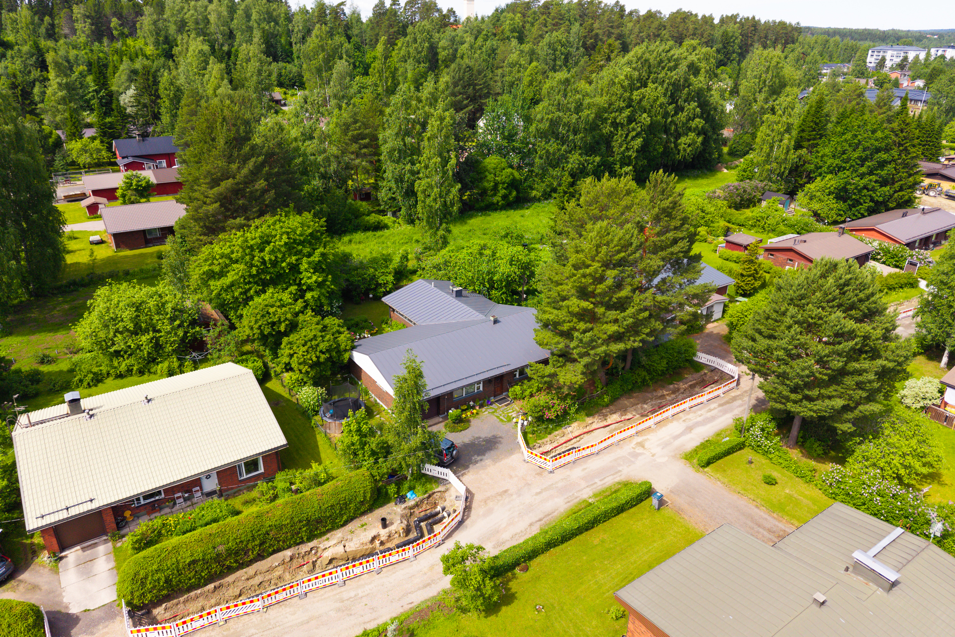 Taksvärkkitie 3, Rättäli, Muurame