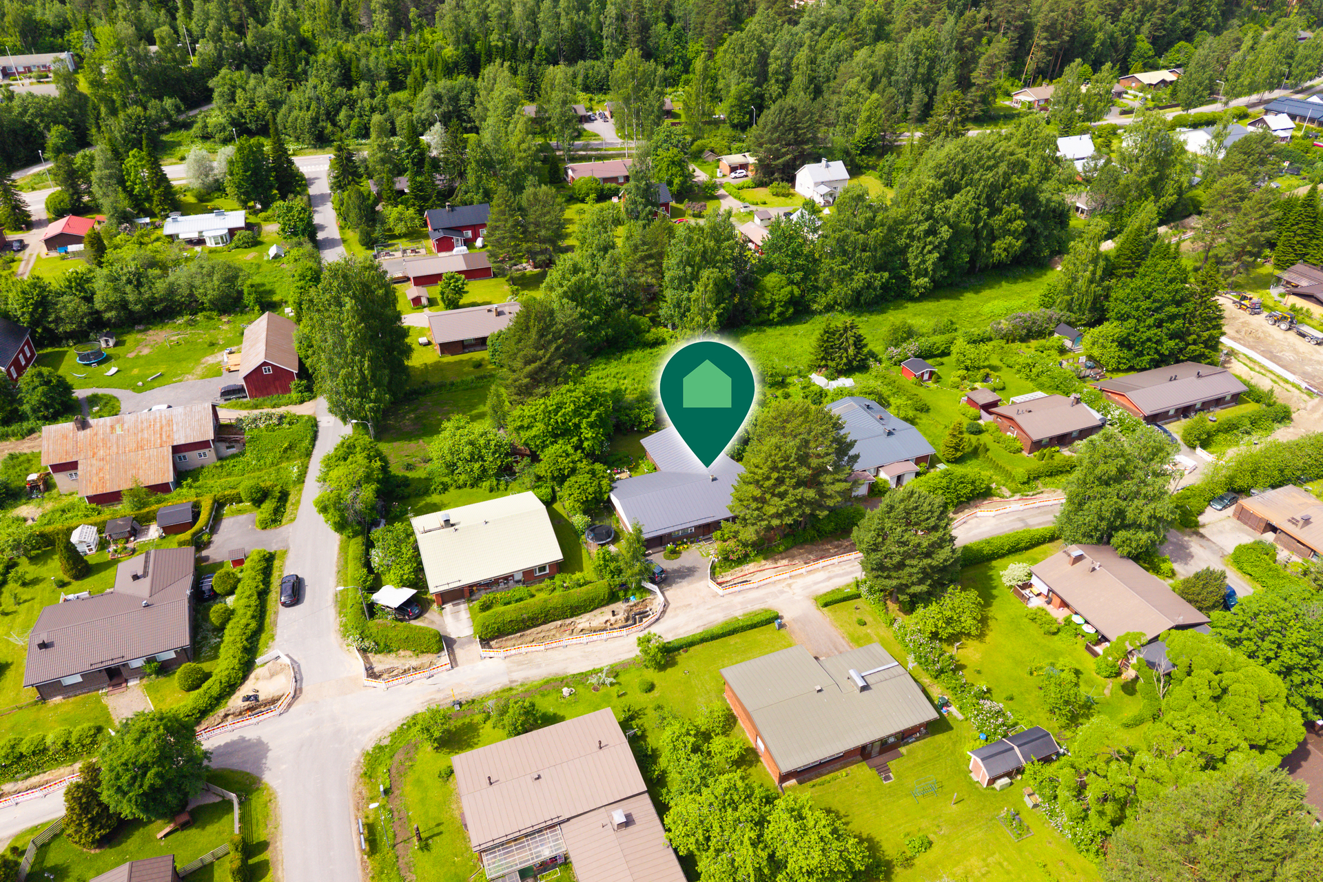Taksvärkkitie 3, Rättäli, Muurame