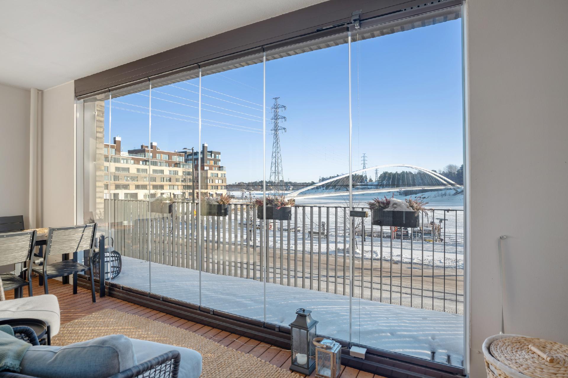 Aallonhalkoja 3, Sompasaari, Helsinki