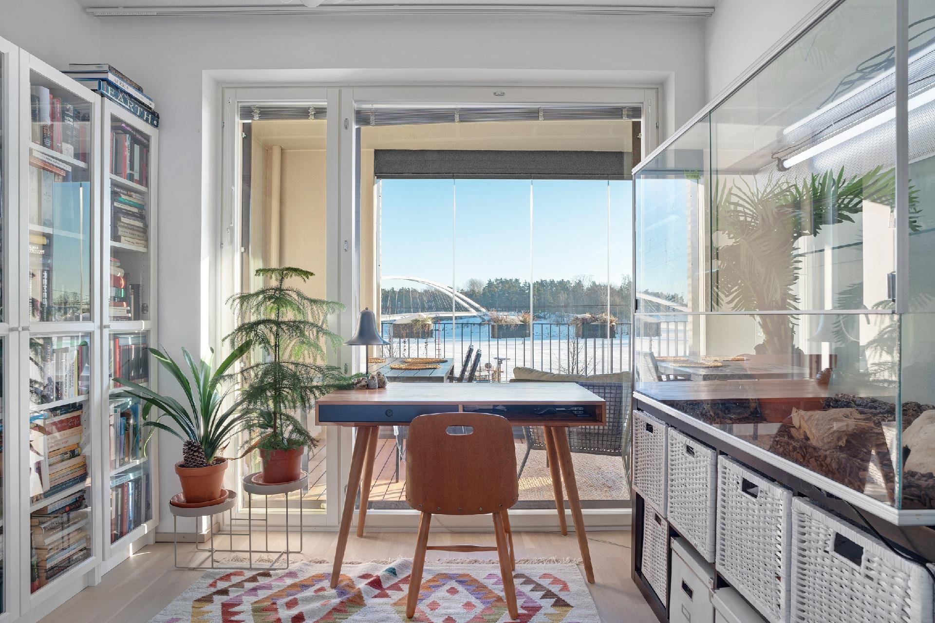 Aallonhalkoja 3, Sompasaari, Helsinki