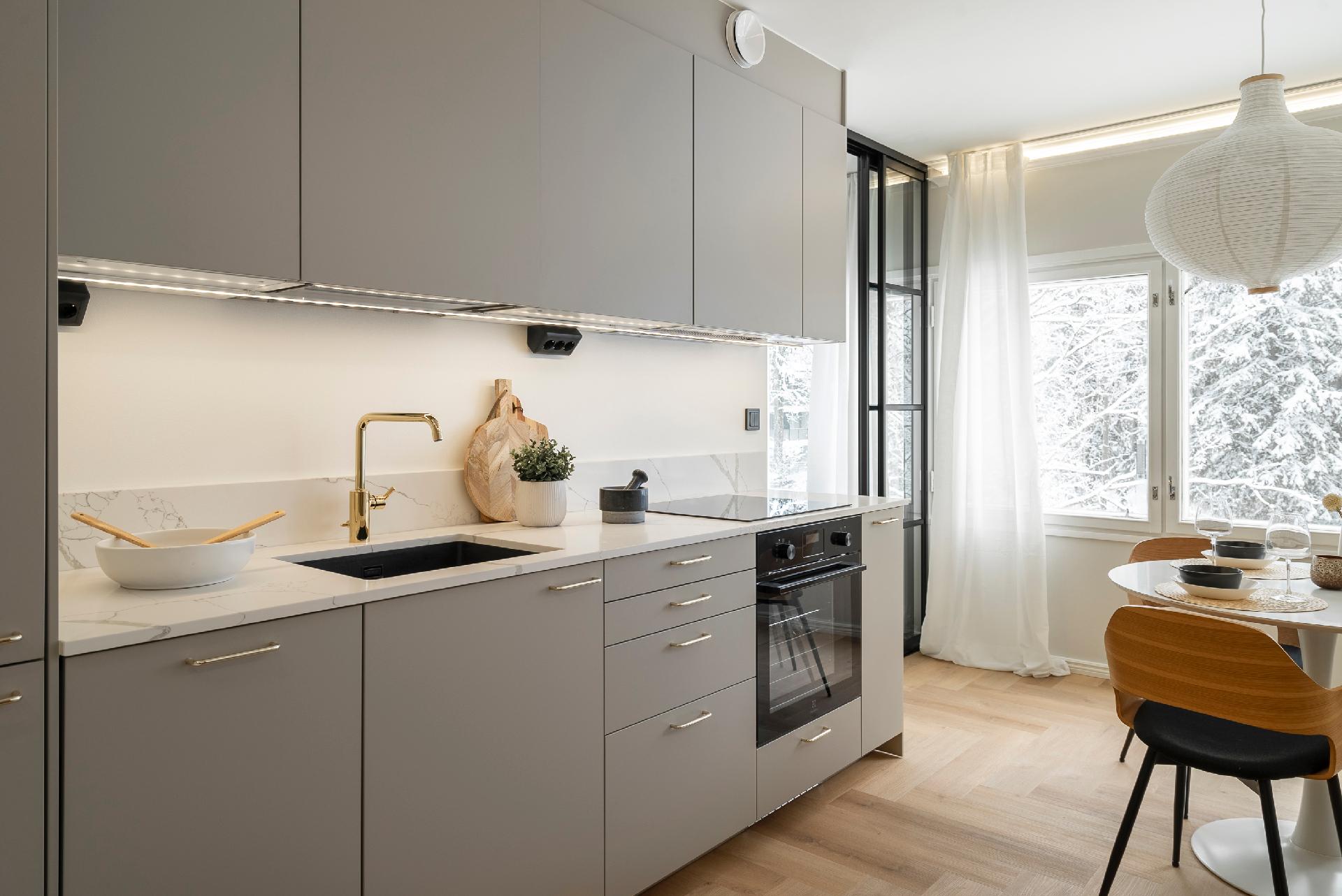 Kaskenkaatajantie 10, Tapiola, Espoo