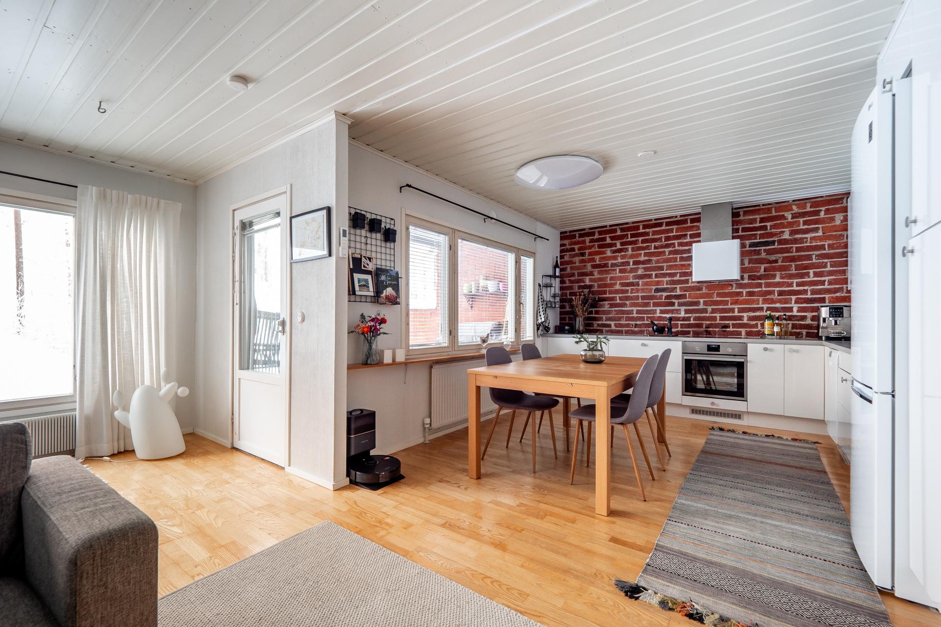 Haulitie 1, Kaukovainio, Oulu