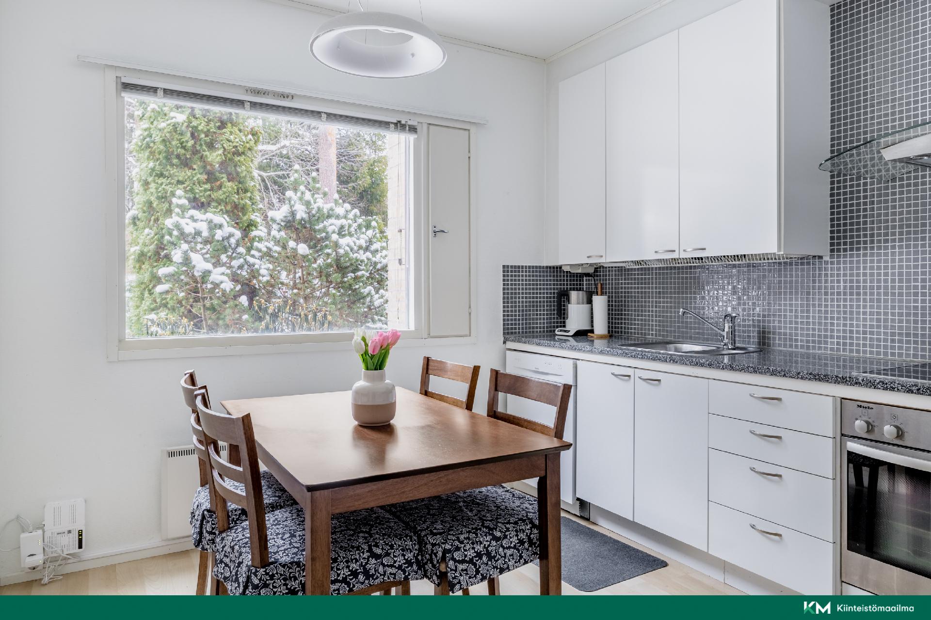 Torpankuja 1, Kauniainen