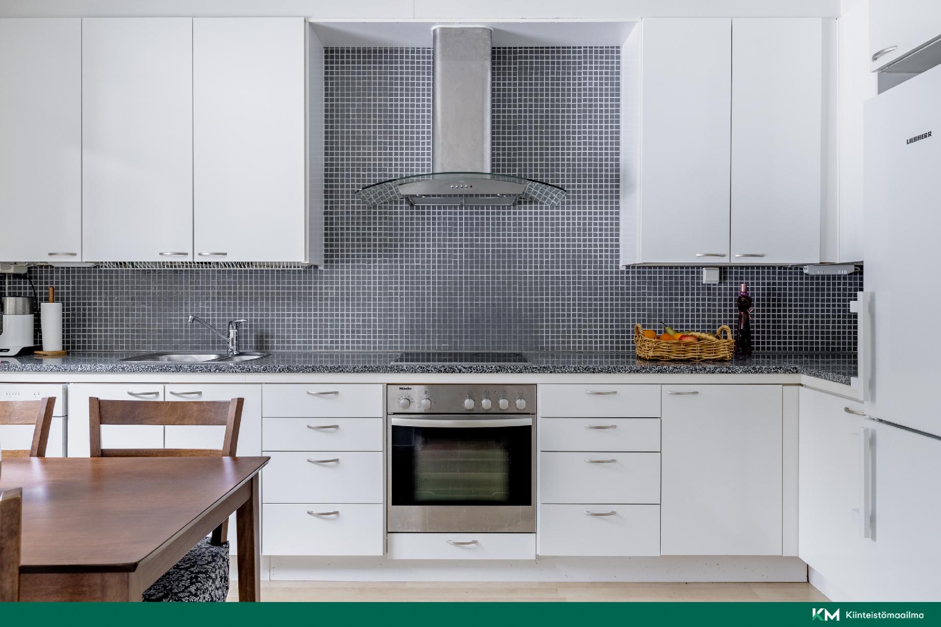 Torpankuja 1, Kauniainen