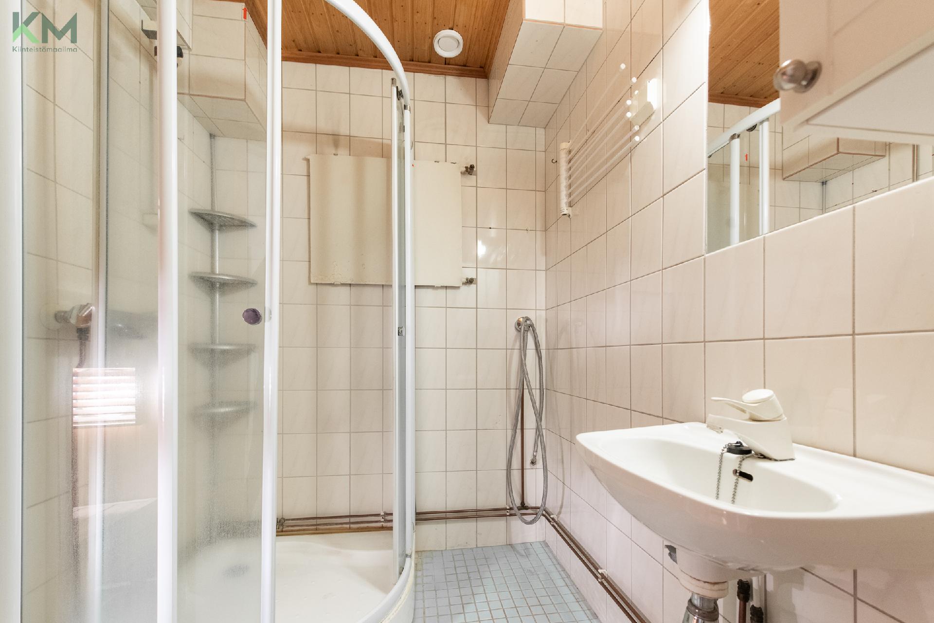 Asematie 1, Keskusta, Kurikka