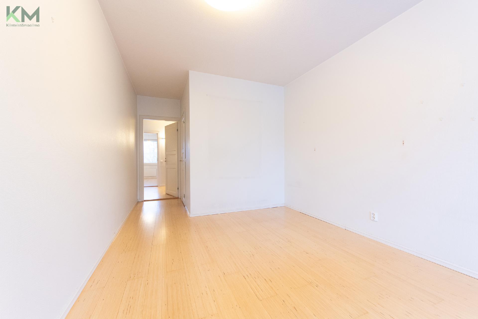 Asematie 1, Keskusta, Kurikka