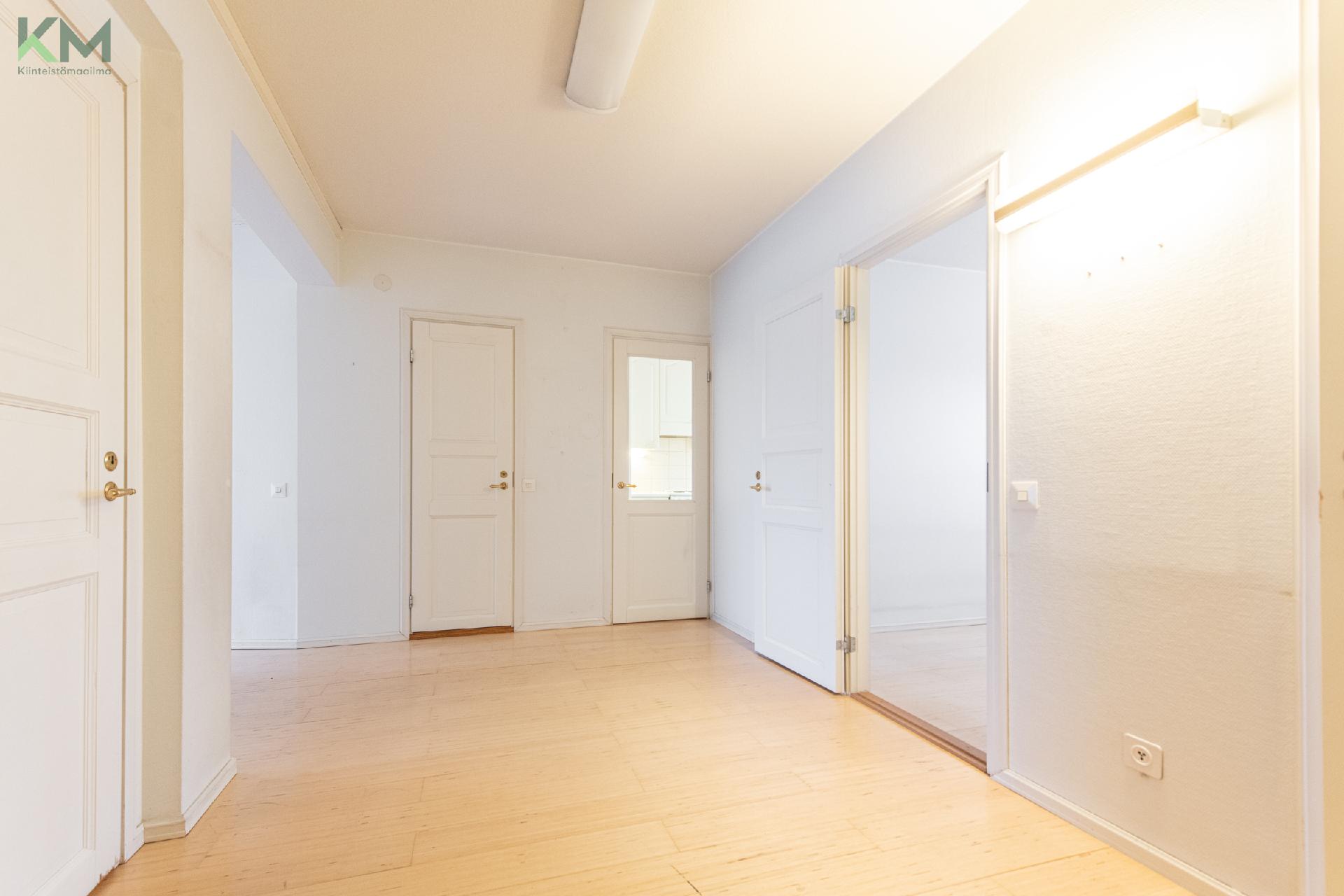 Asematie 1, Keskusta, Kurikka