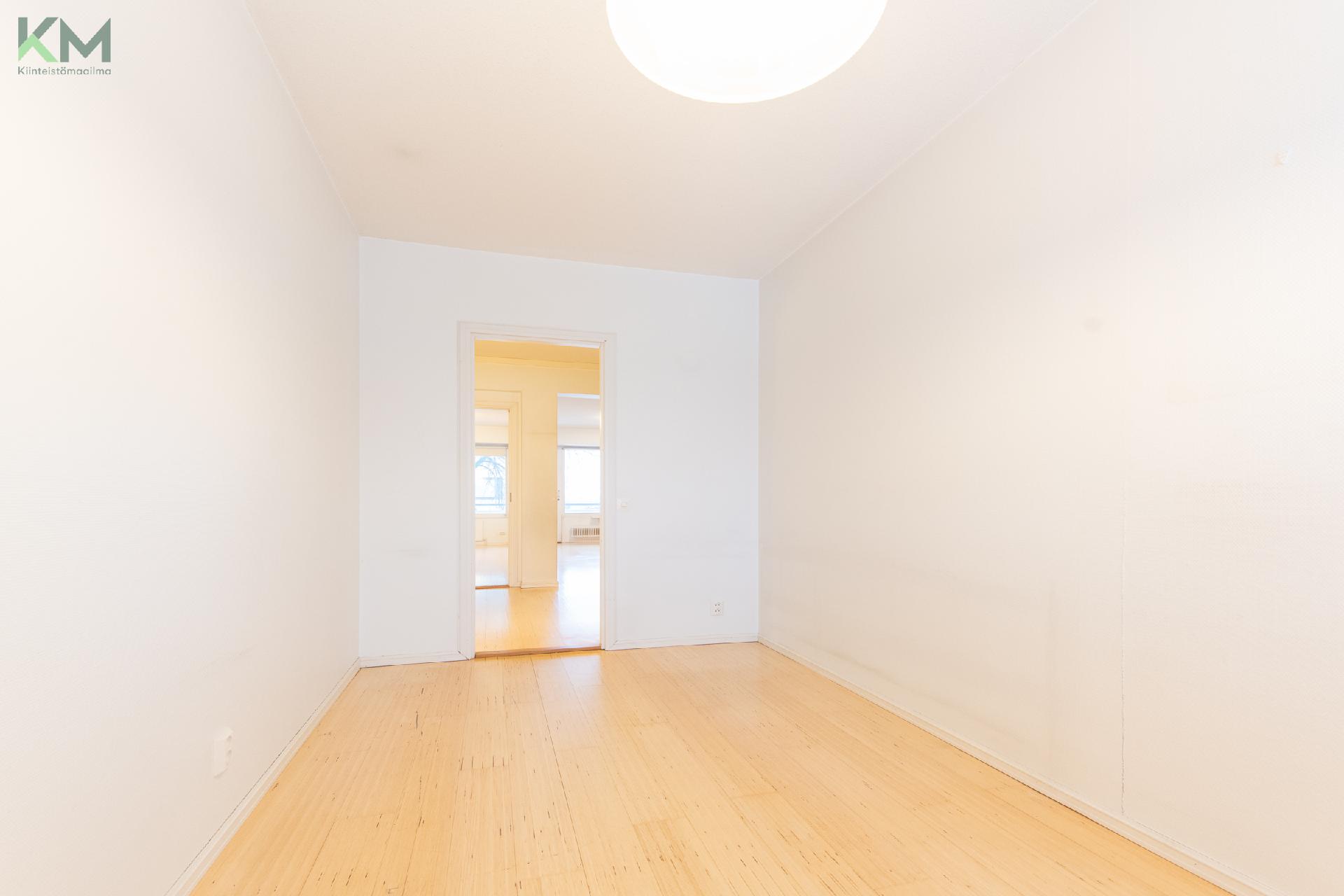 Asematie 1, Keskusta, Kurikka