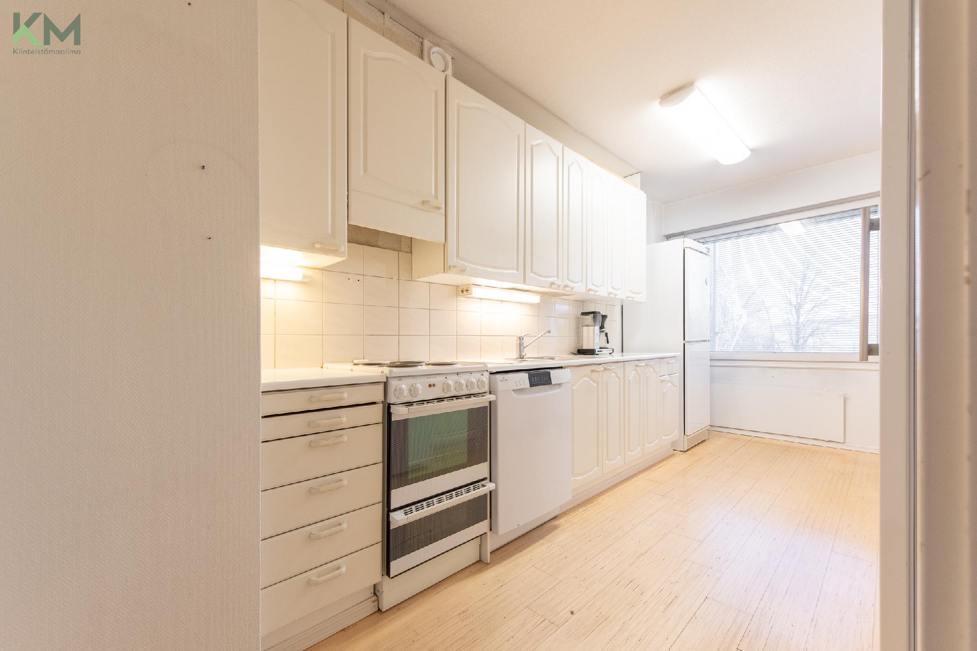 Asematie 1, Keskusta, Kurikka