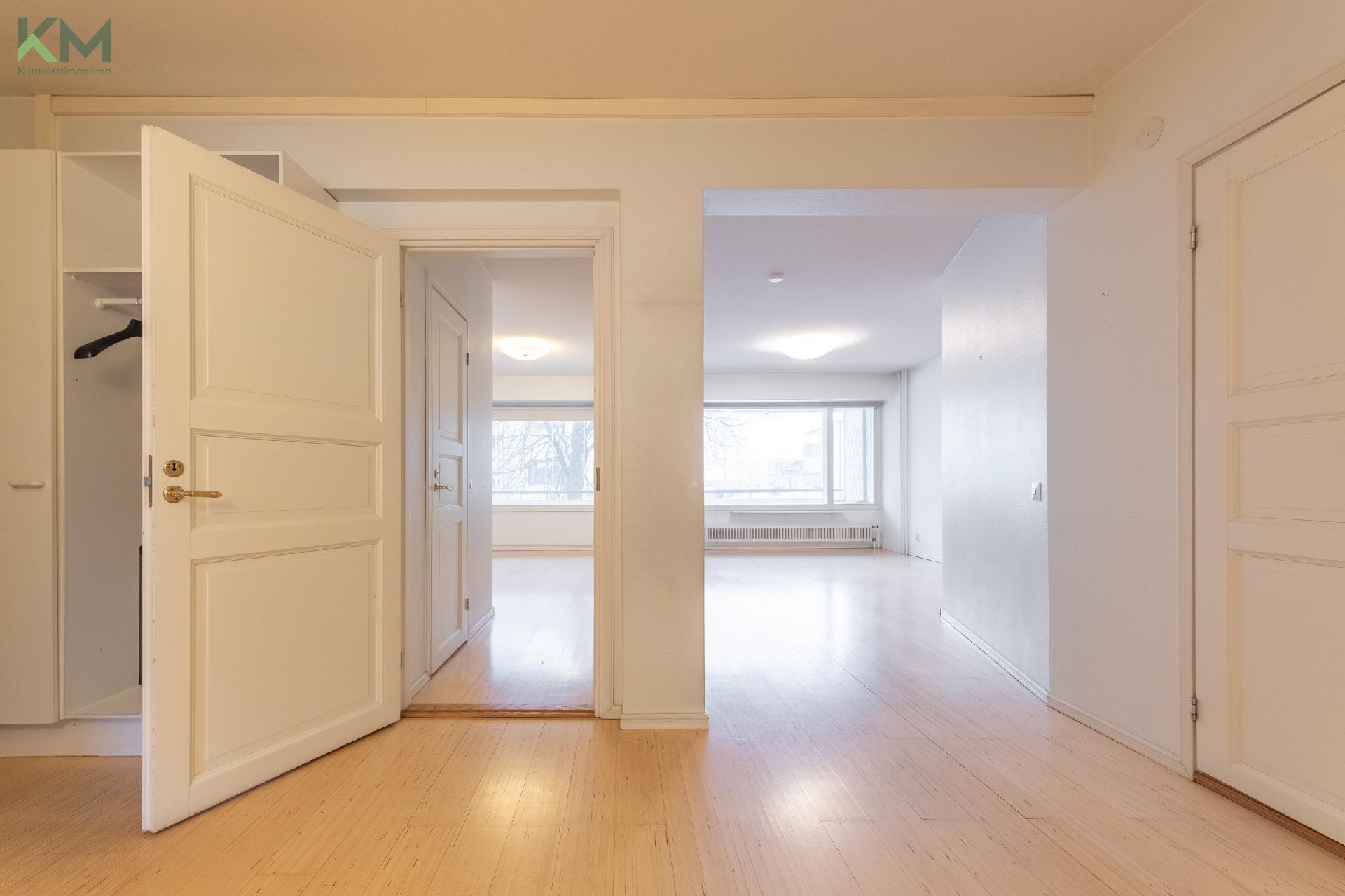 Asematie 1, Keskusta, Kurikka