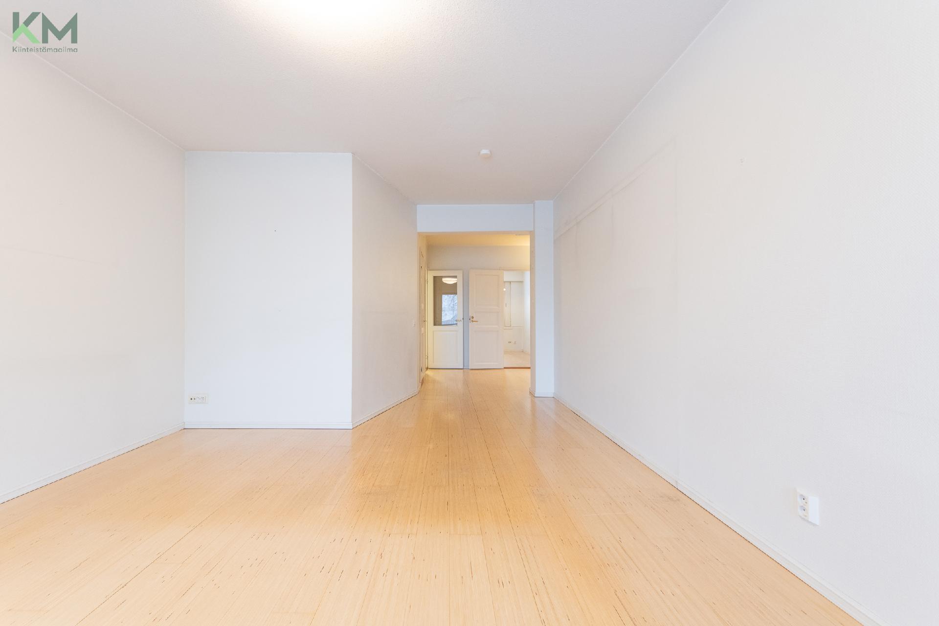 Asematie 1, Keskusta, Kurikka