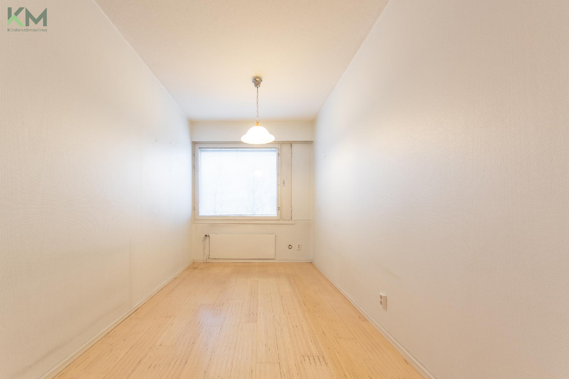 Asematie 1, Keskusta, Kurikka