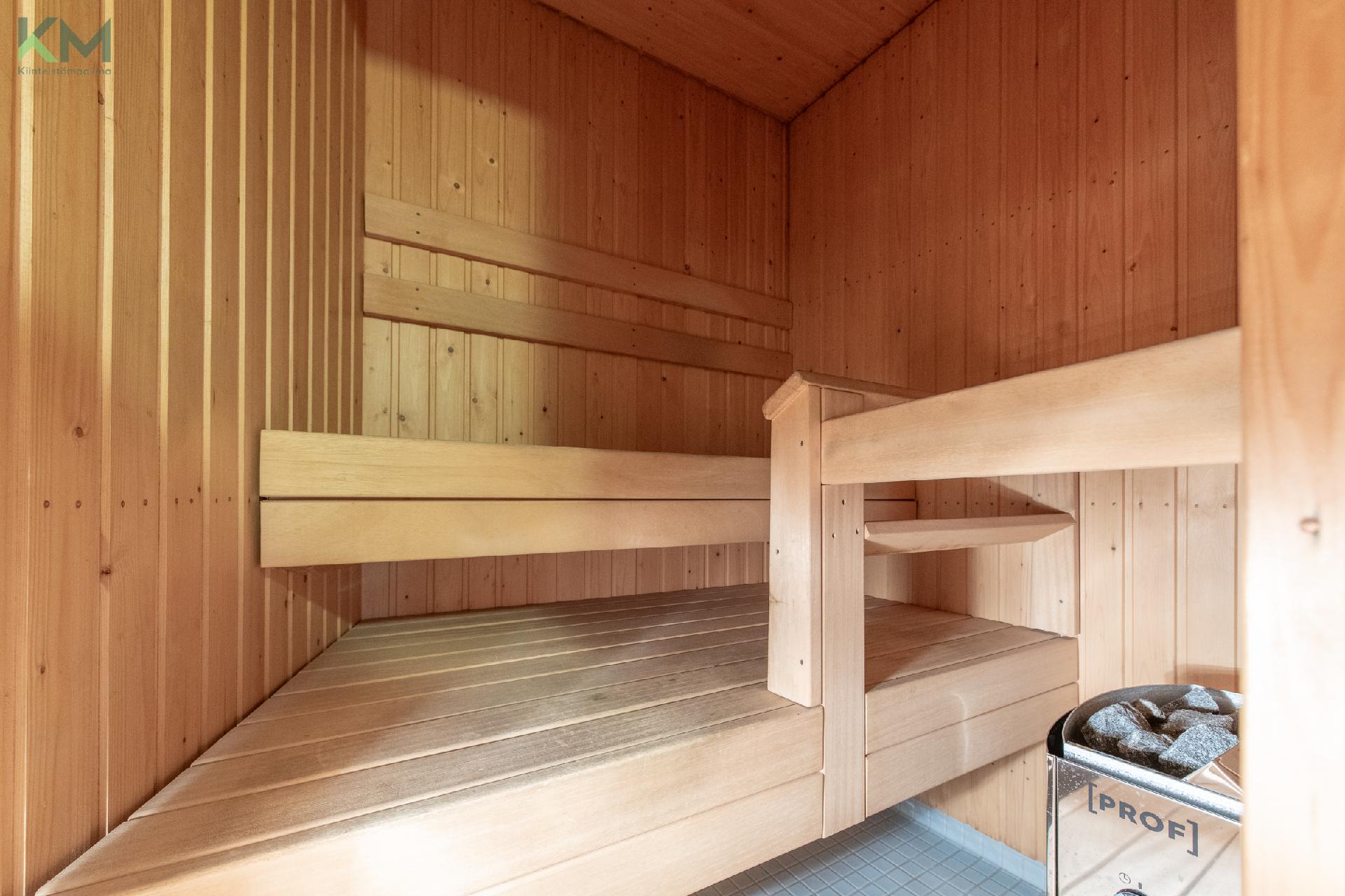 Asematie 1, Keskusta, Kurikka