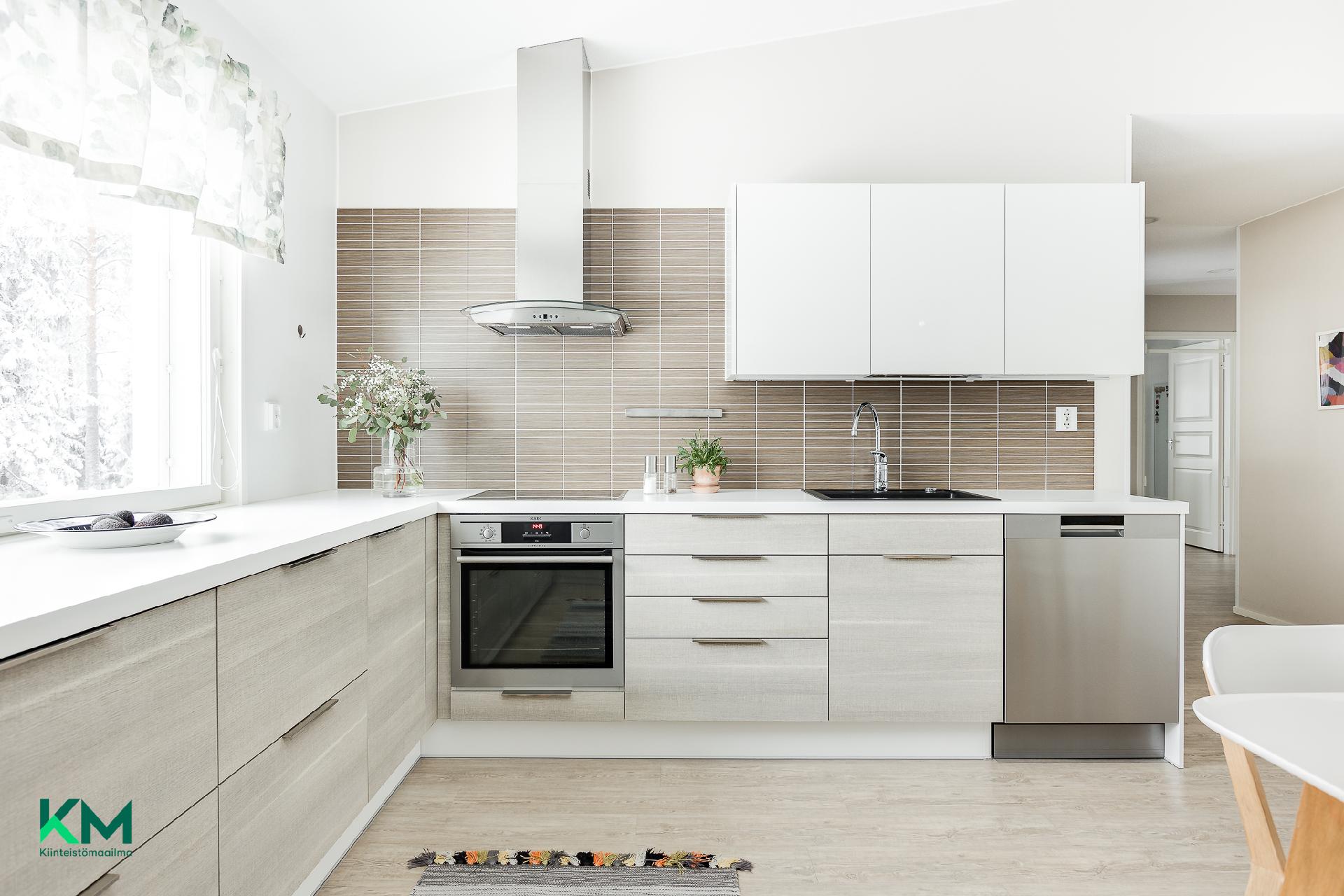 Juusolantie 63, Rovastinkangas, Muhos