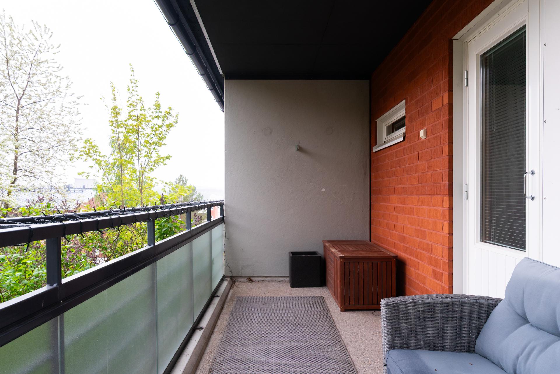 Tykkikalliontie 2, Ainola, Jyväskylä