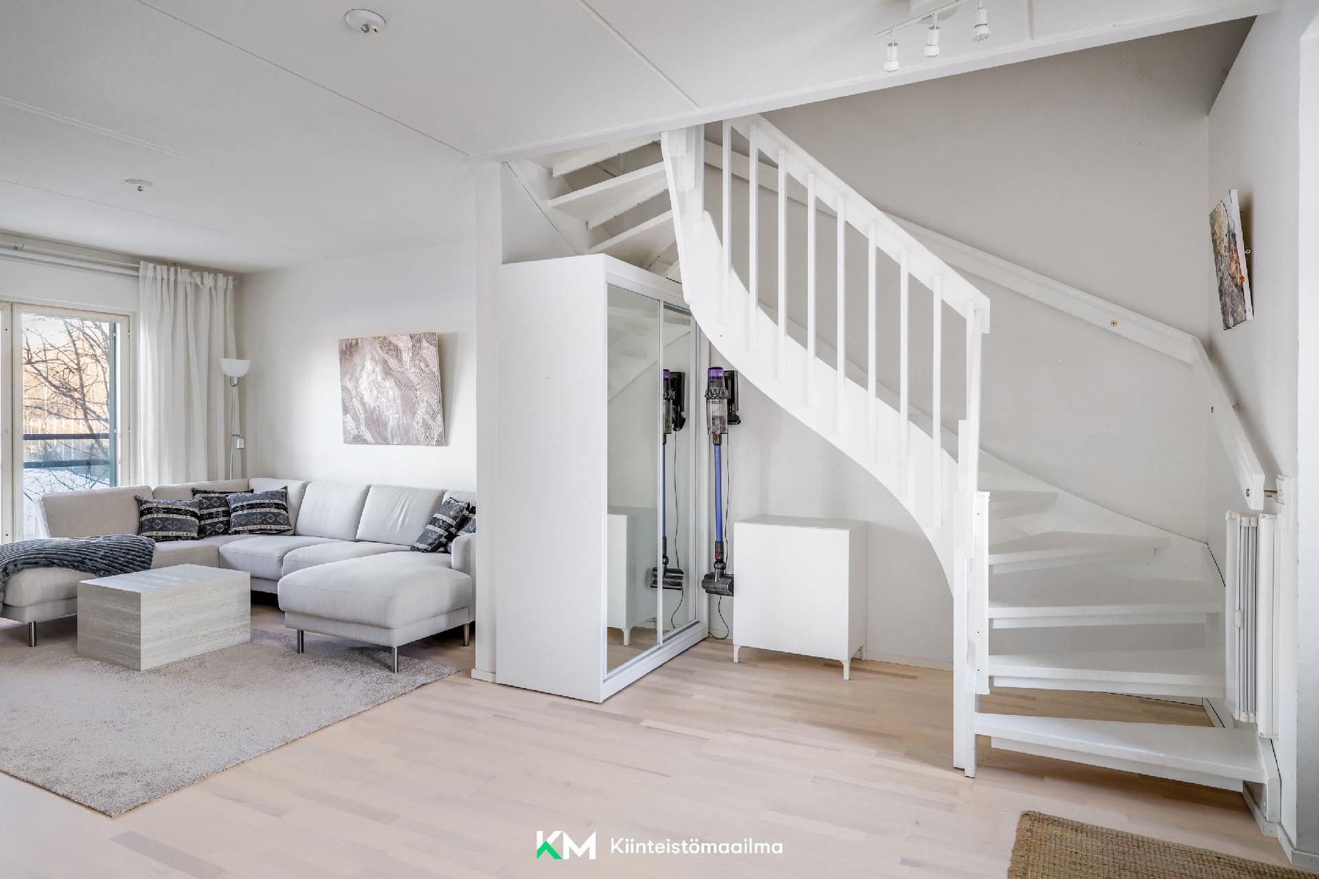 Mesenaatintie 1, Talinranta, Helsinki