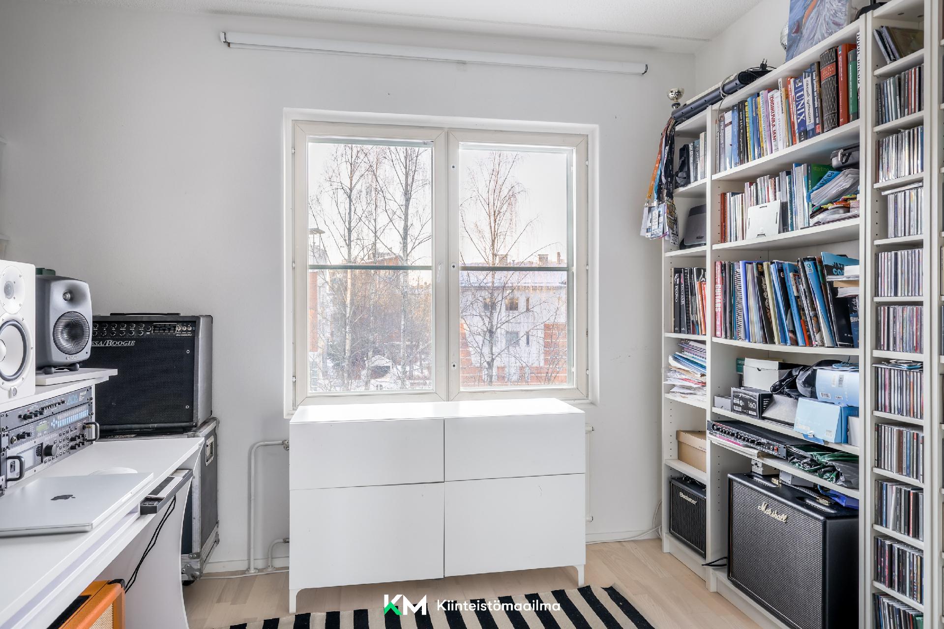 Mesenaatintie 1, Talinranta, Helsinki