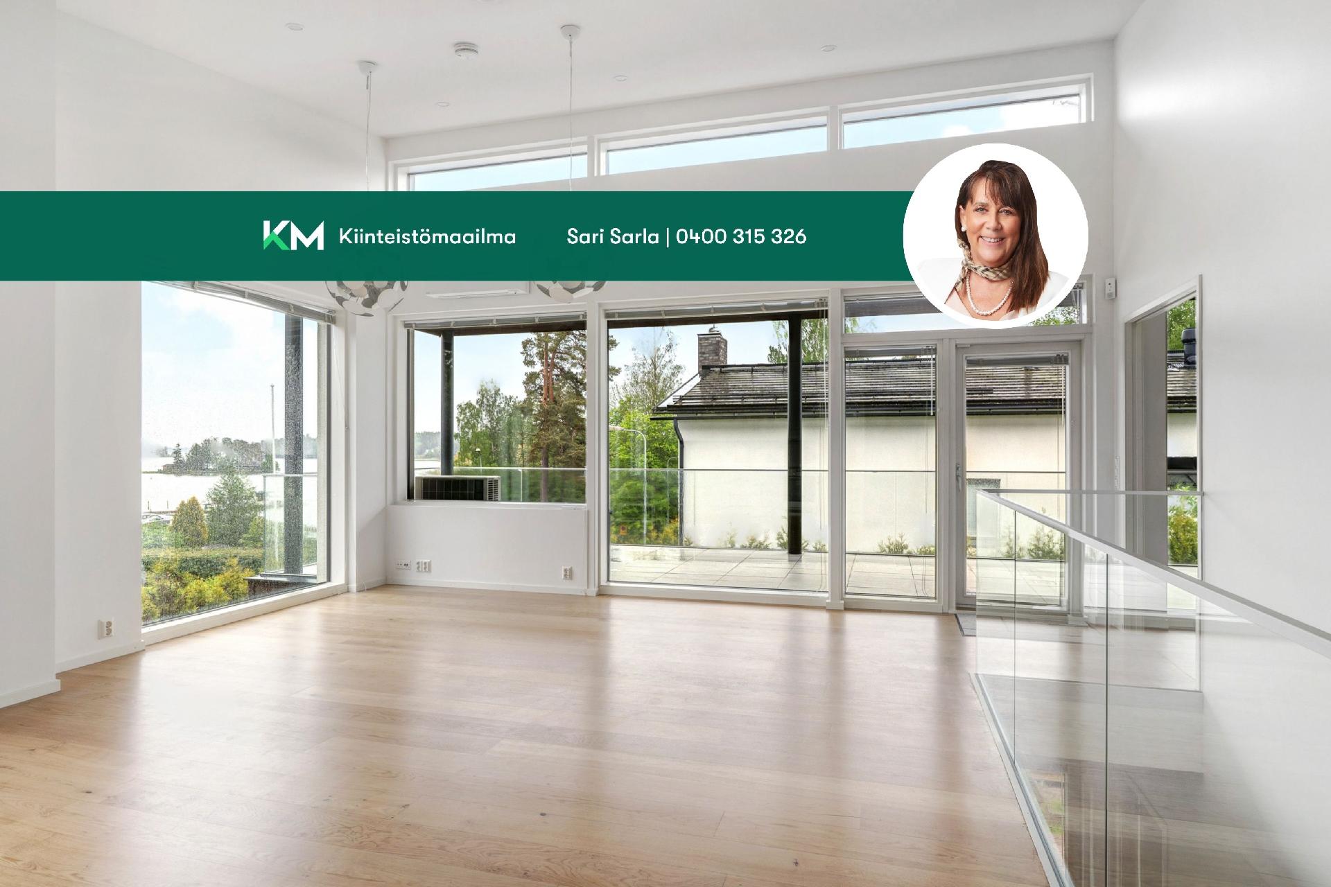 Korkeaa huonetilaa, avaruutta, merinäkymät!