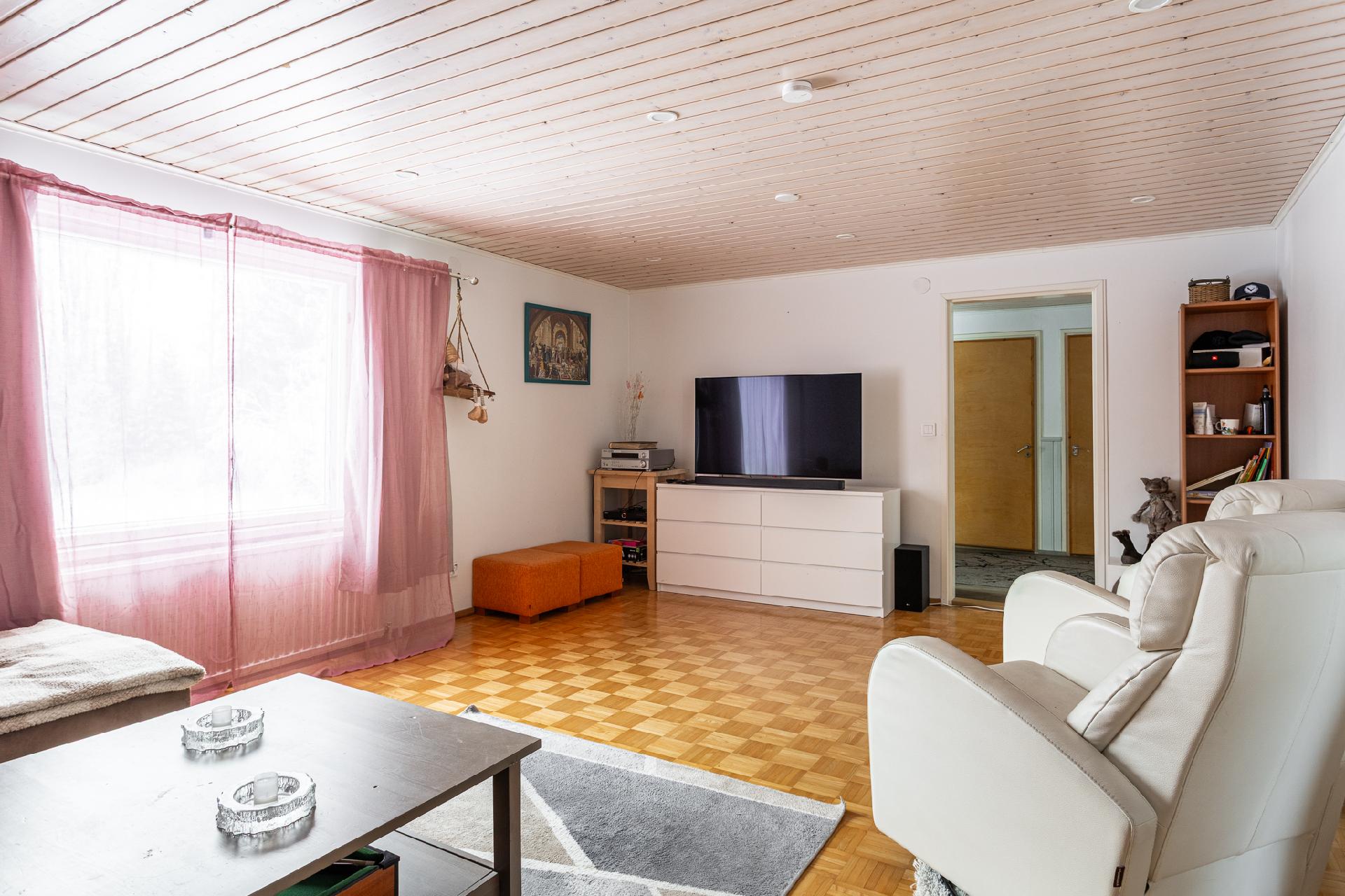 Kalvolantie 1625, Iittala, Hämeenlinna