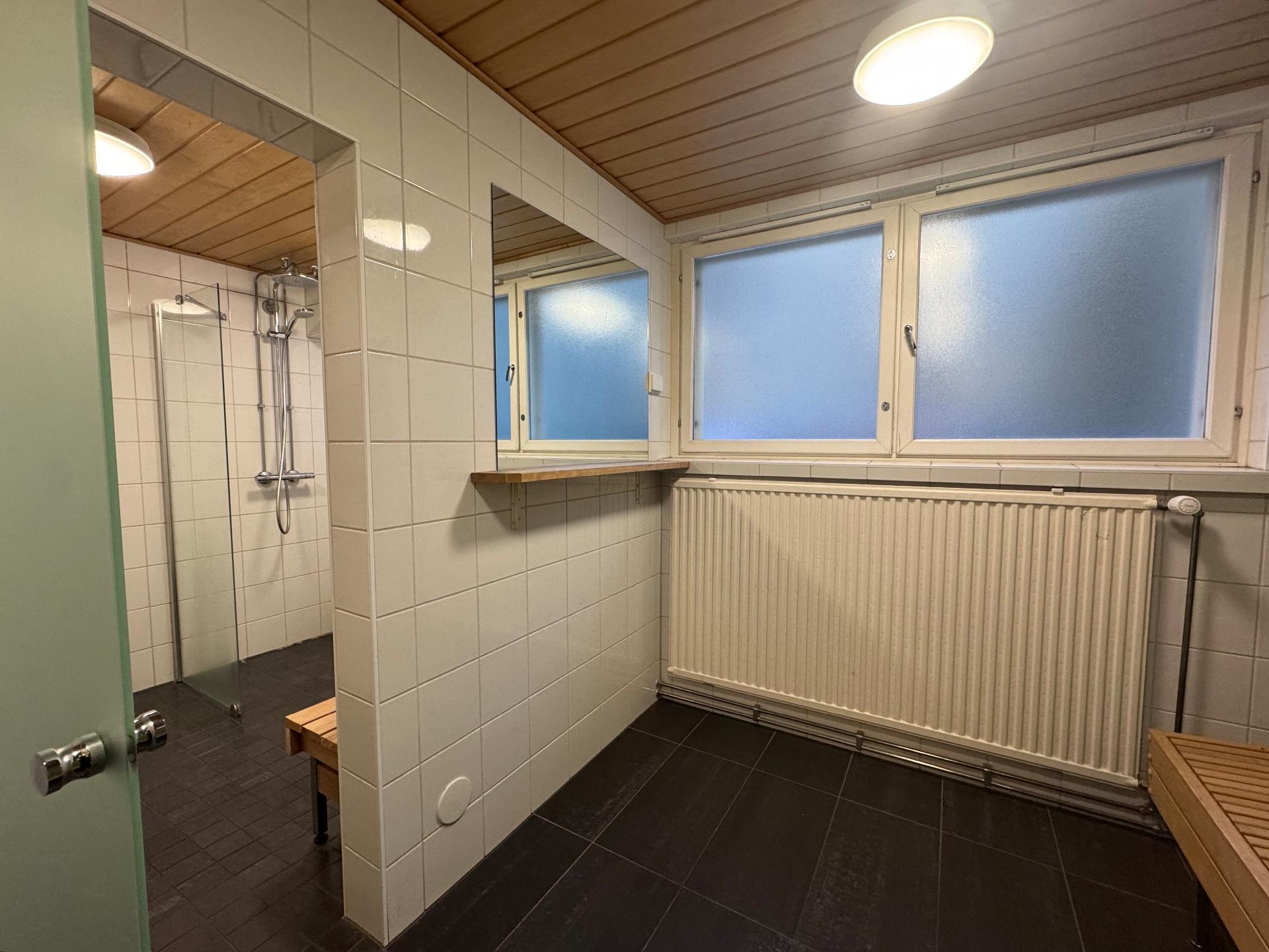 Perämiehenkatu 5, Punavuori, Helsinki