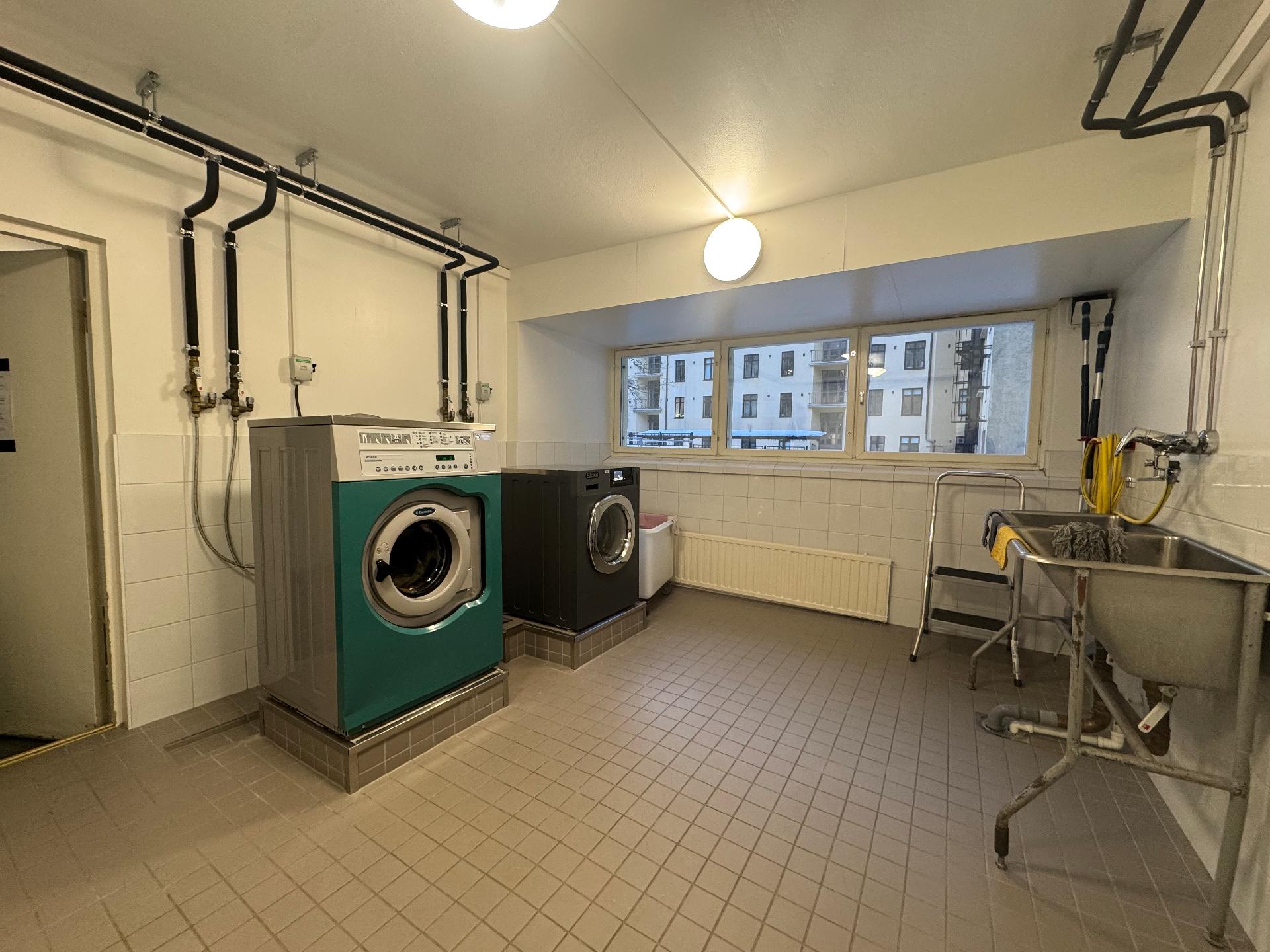 Perämiehenkatu 5, Punavuori, Helsinki