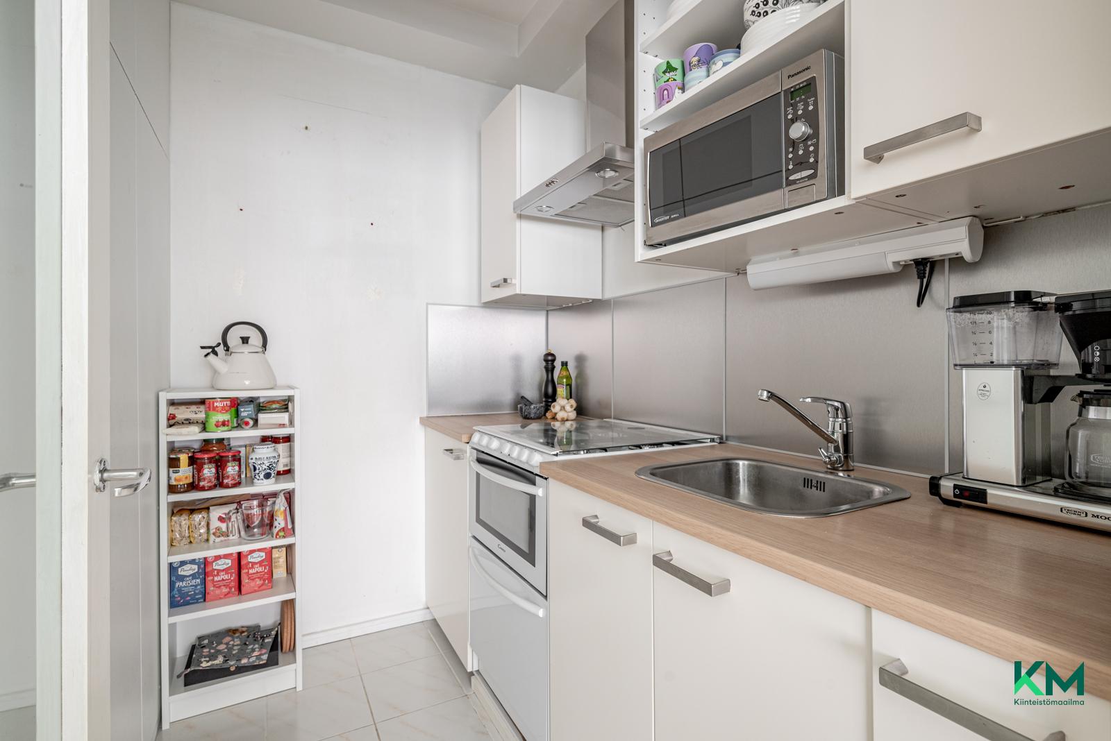 Perämiehenkatu 5, Punavuori, Helsinki