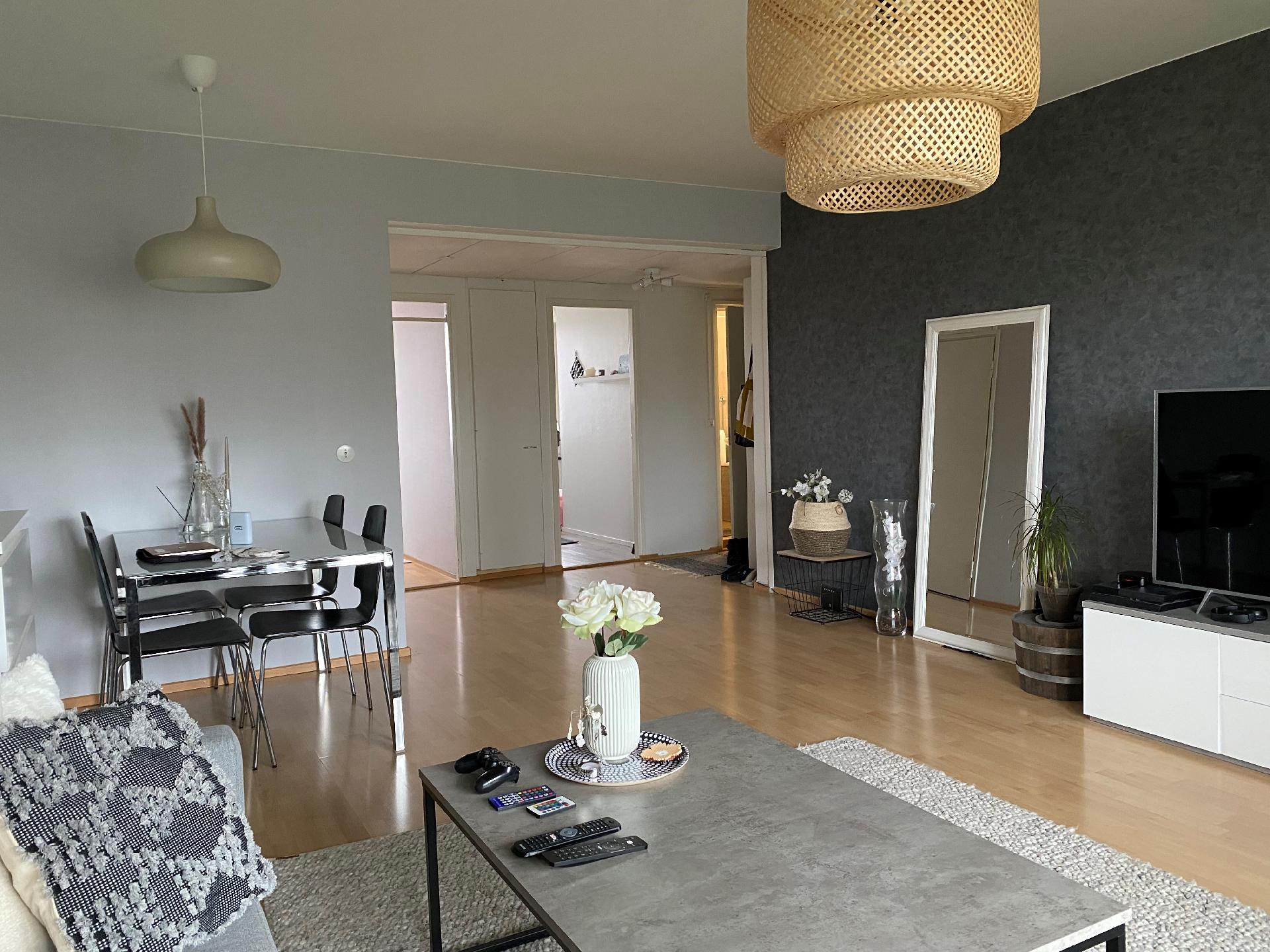 Keskuskatu 27, Kotkansaari, Kotka