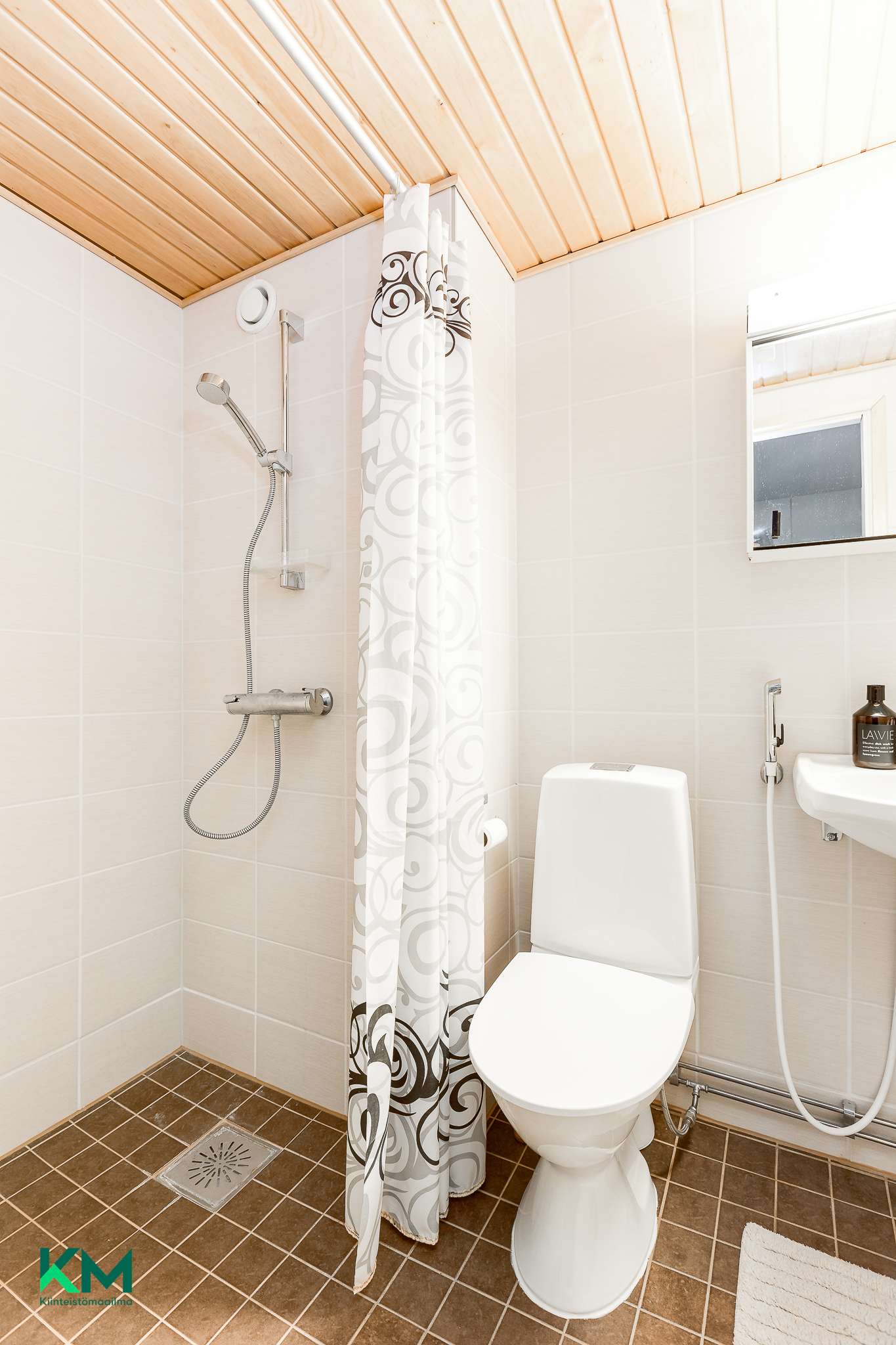 Purjehtijantie 2, Niittyaro, Oulu