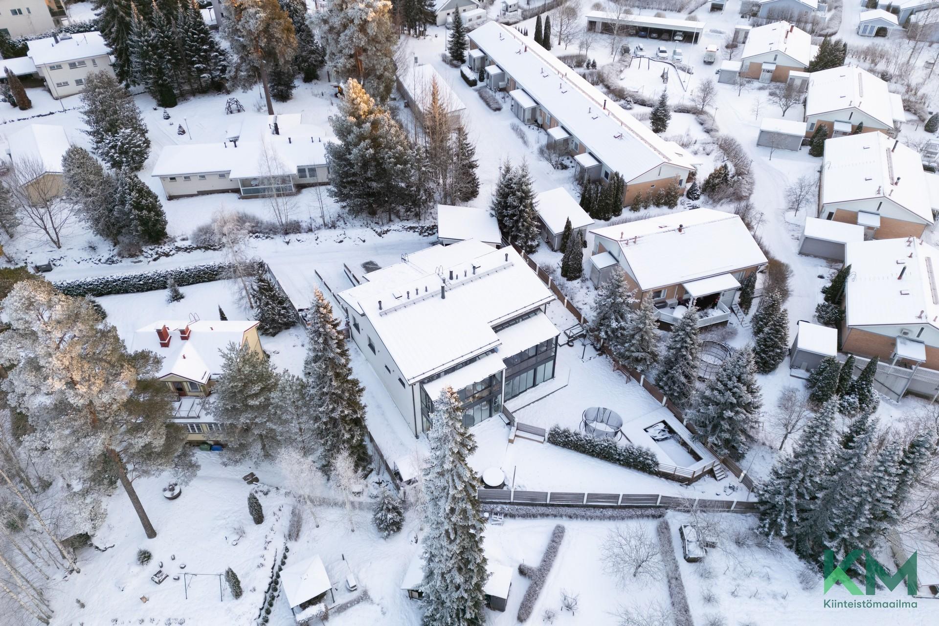 Huvilakatu 9, Pirkkala