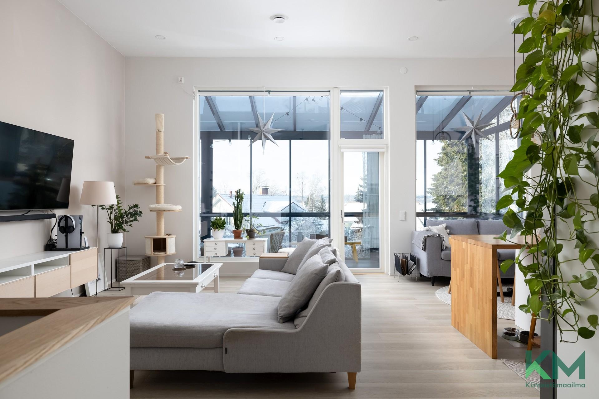 Huvilakatu 9, Pirkkala