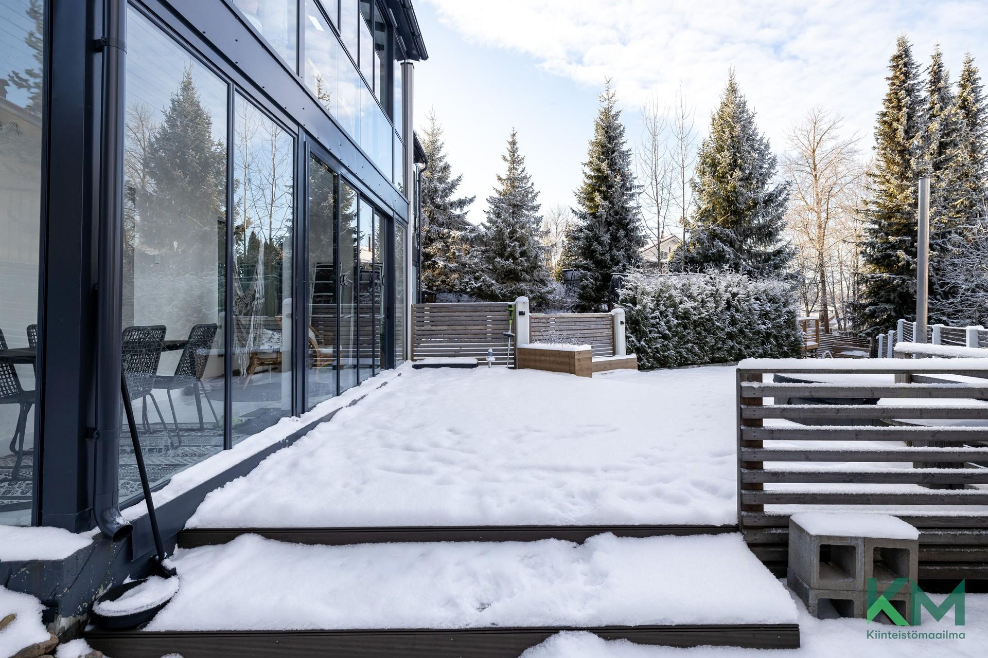 Huvilakatu 9, Pirkkala