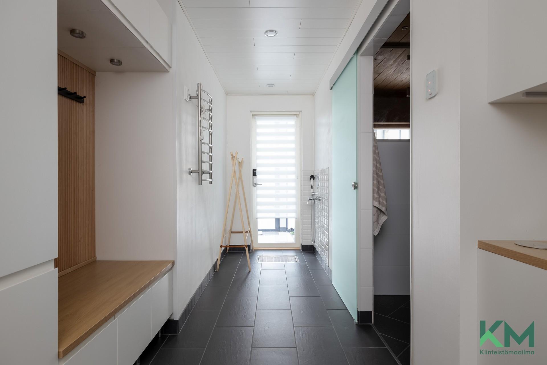 Huvilakatu 9, Pirkkala