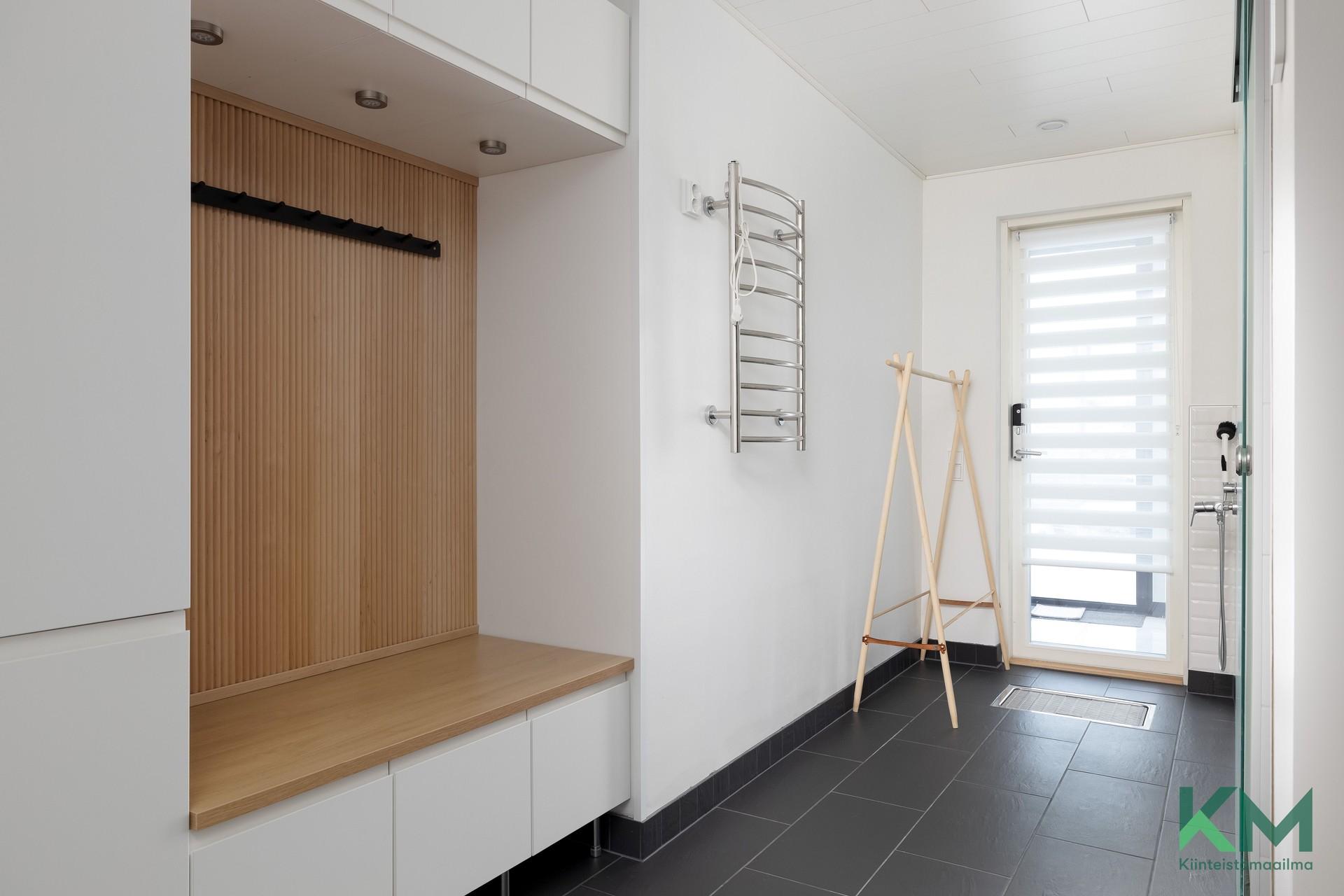 Huvilakatu 9, Pirkkala