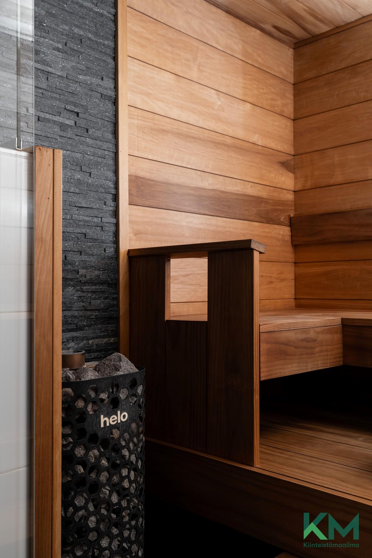 Huvilakatu 9, Pirkkala