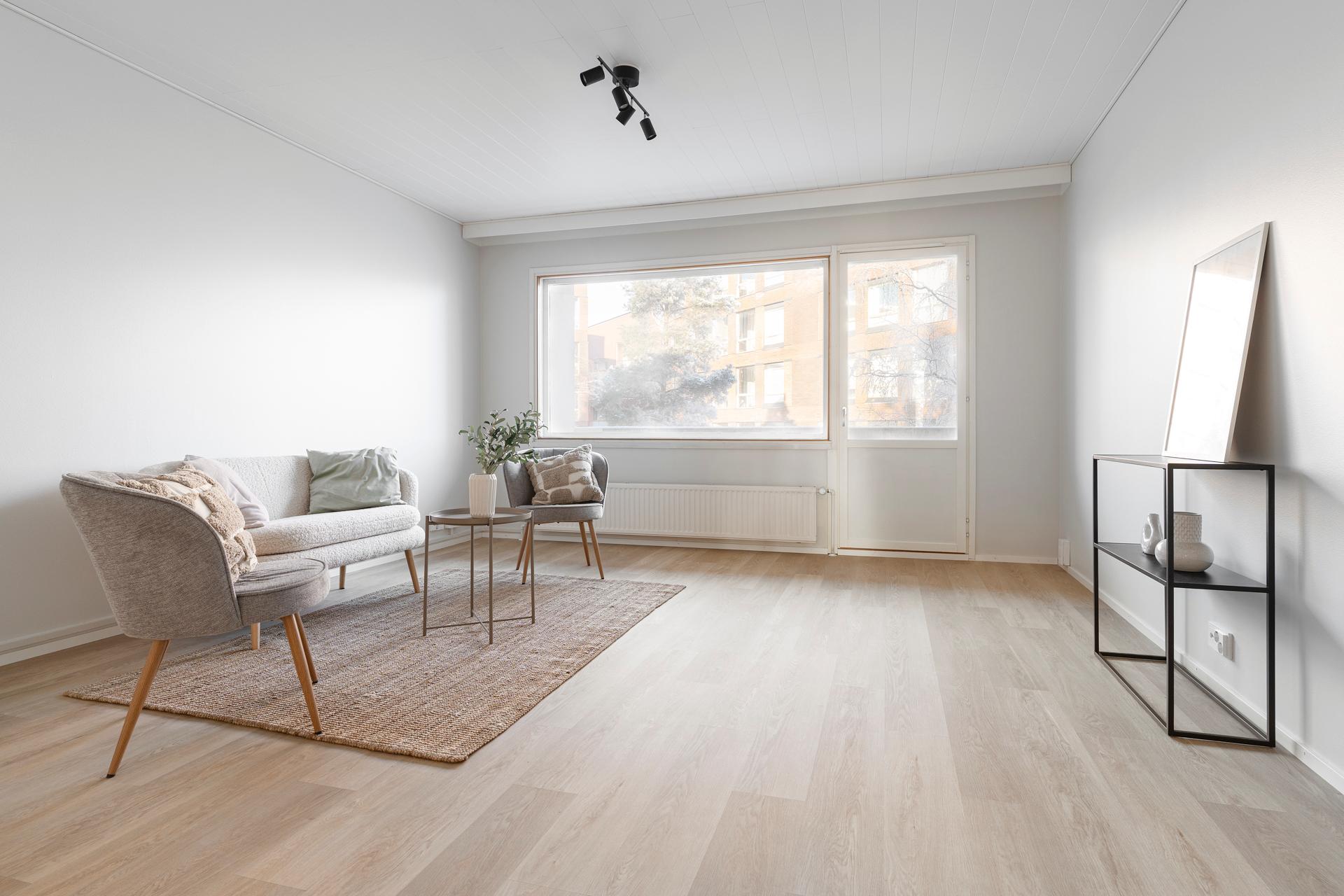 Laajaniityntie 8, Martinlaakso, Vantaa