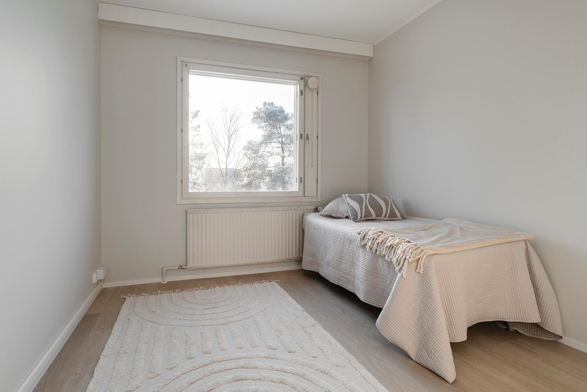 Laajaniityntie 8, Martinlaakso, Vantaa