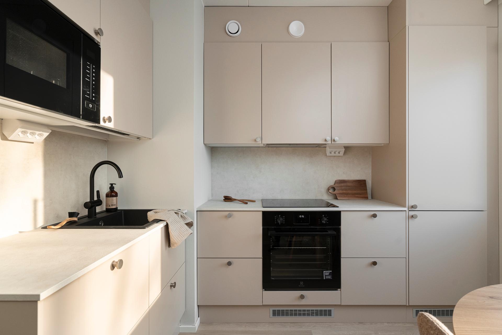 Laajaniityntie 8, Martinlaakso, Vantaa