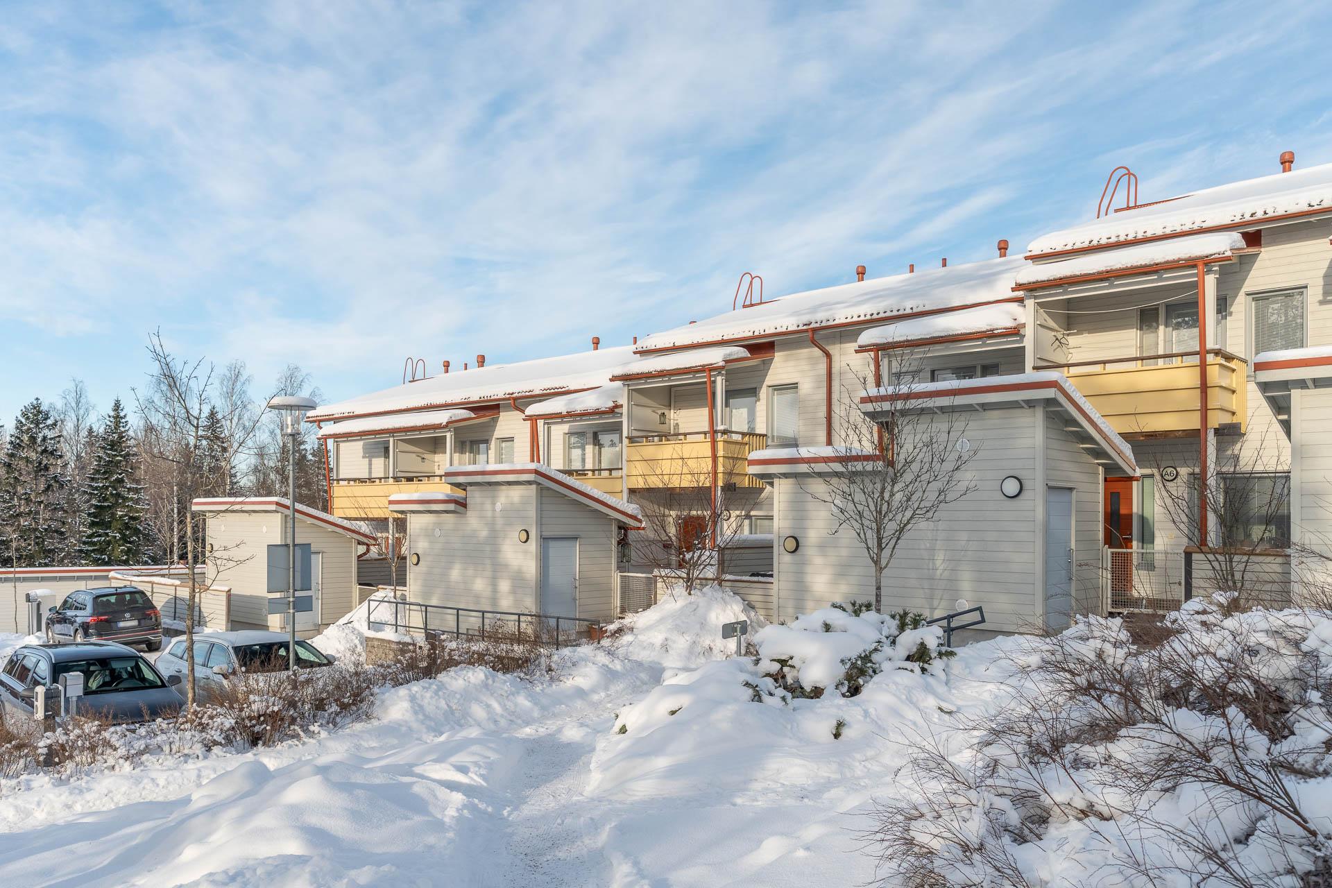 Vesirattaanmäki 9, Bemböle, Espoo