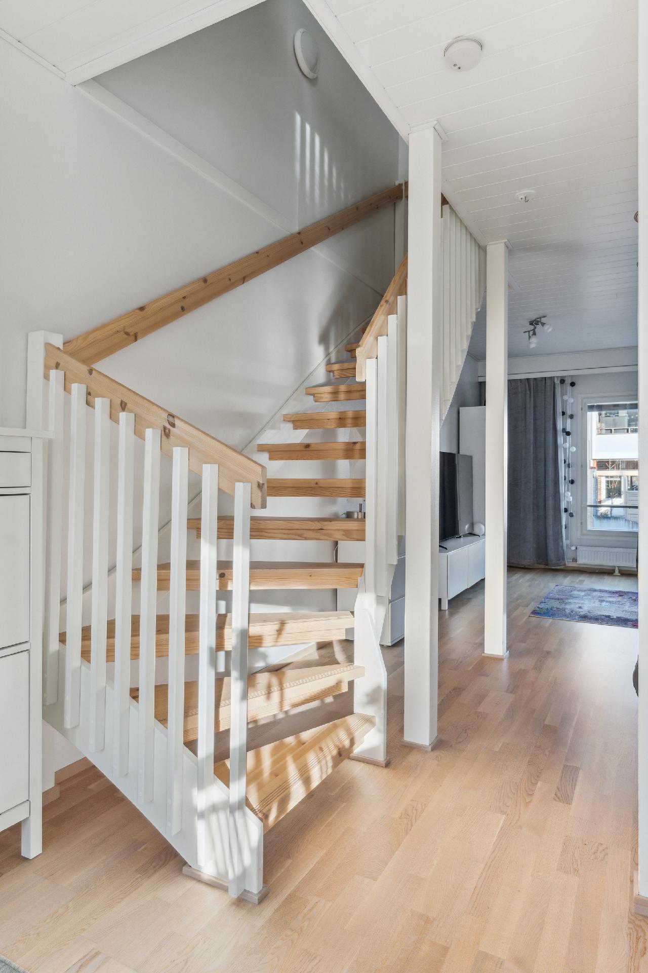 Vesirattaanmäki 9, Bemböle, Espoo