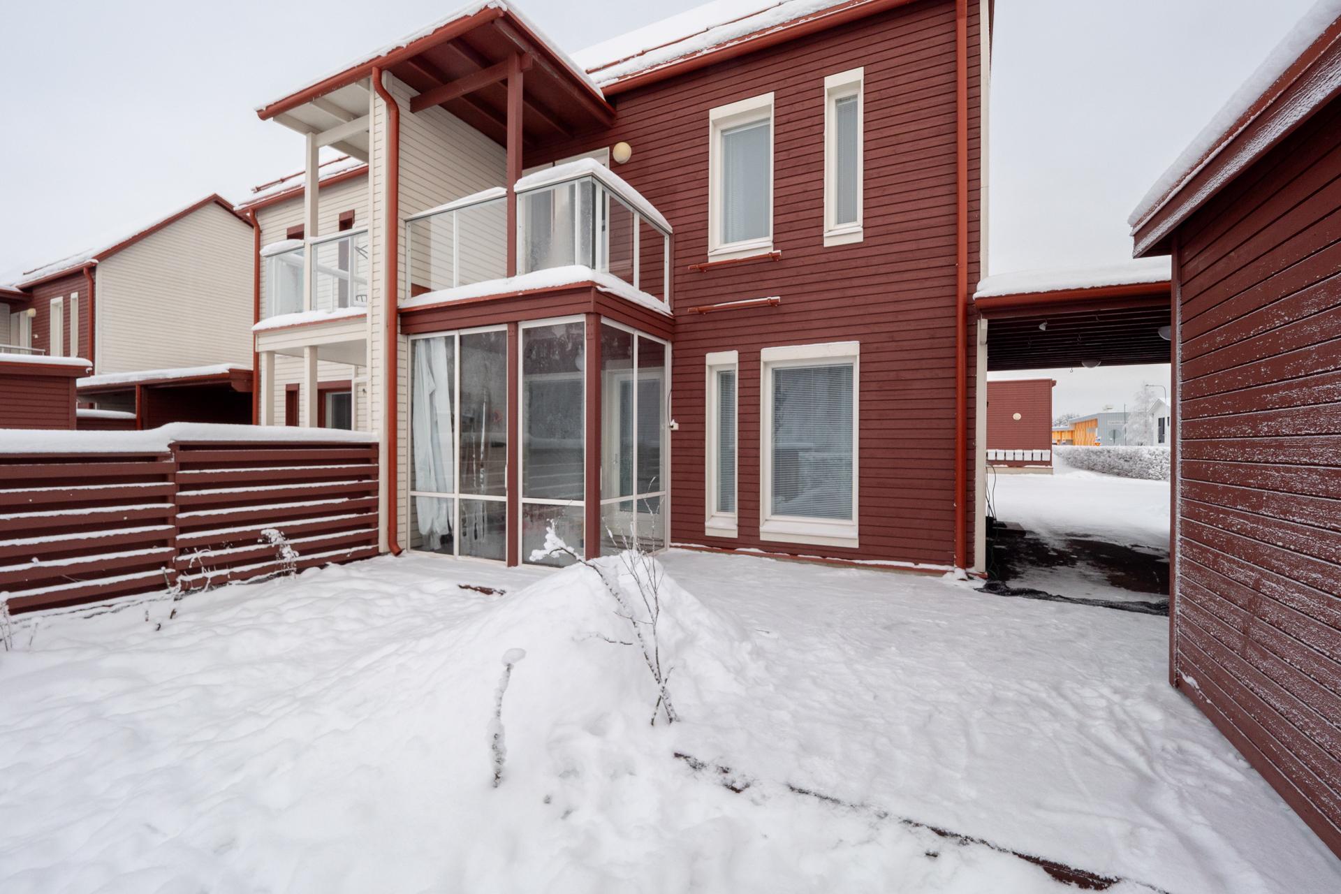 Metsästäjäntie 4, Ritaharju, Oulu