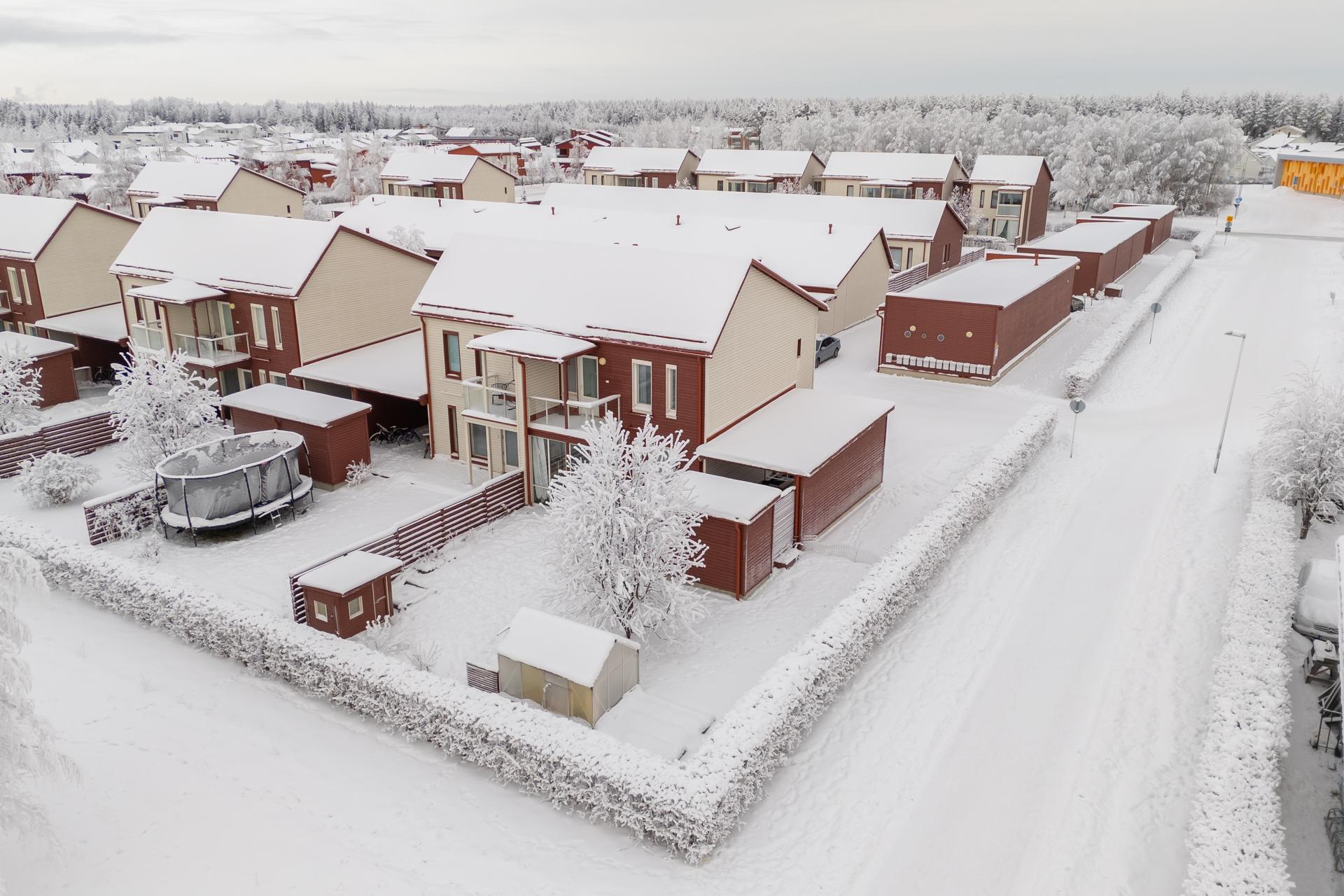 Metsästäjäntie 4, Ritaharju, Oulu