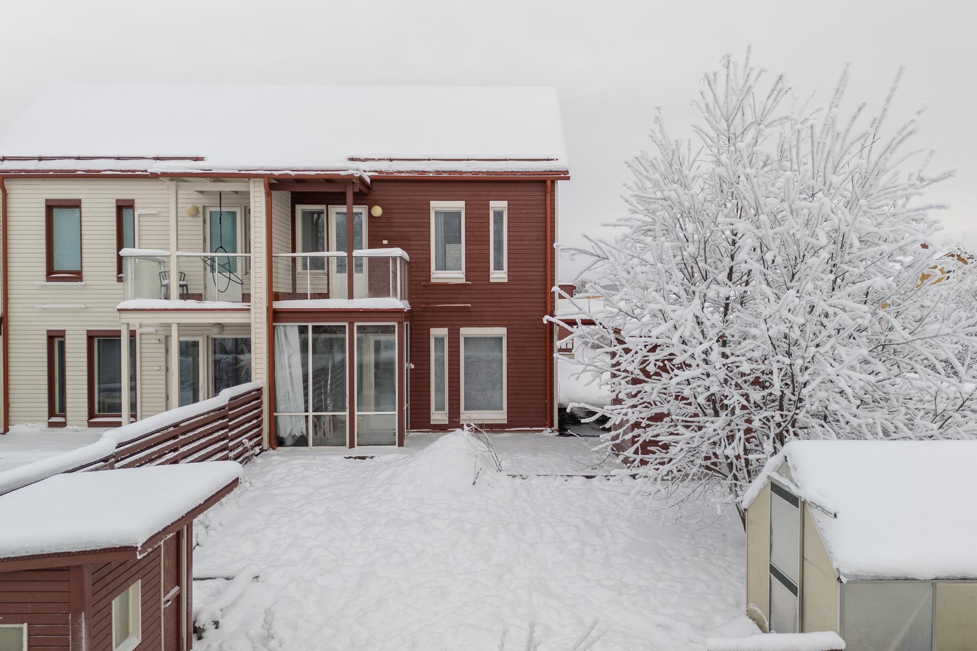 Metsästäjäntie 4, Ritaharju, Oulu