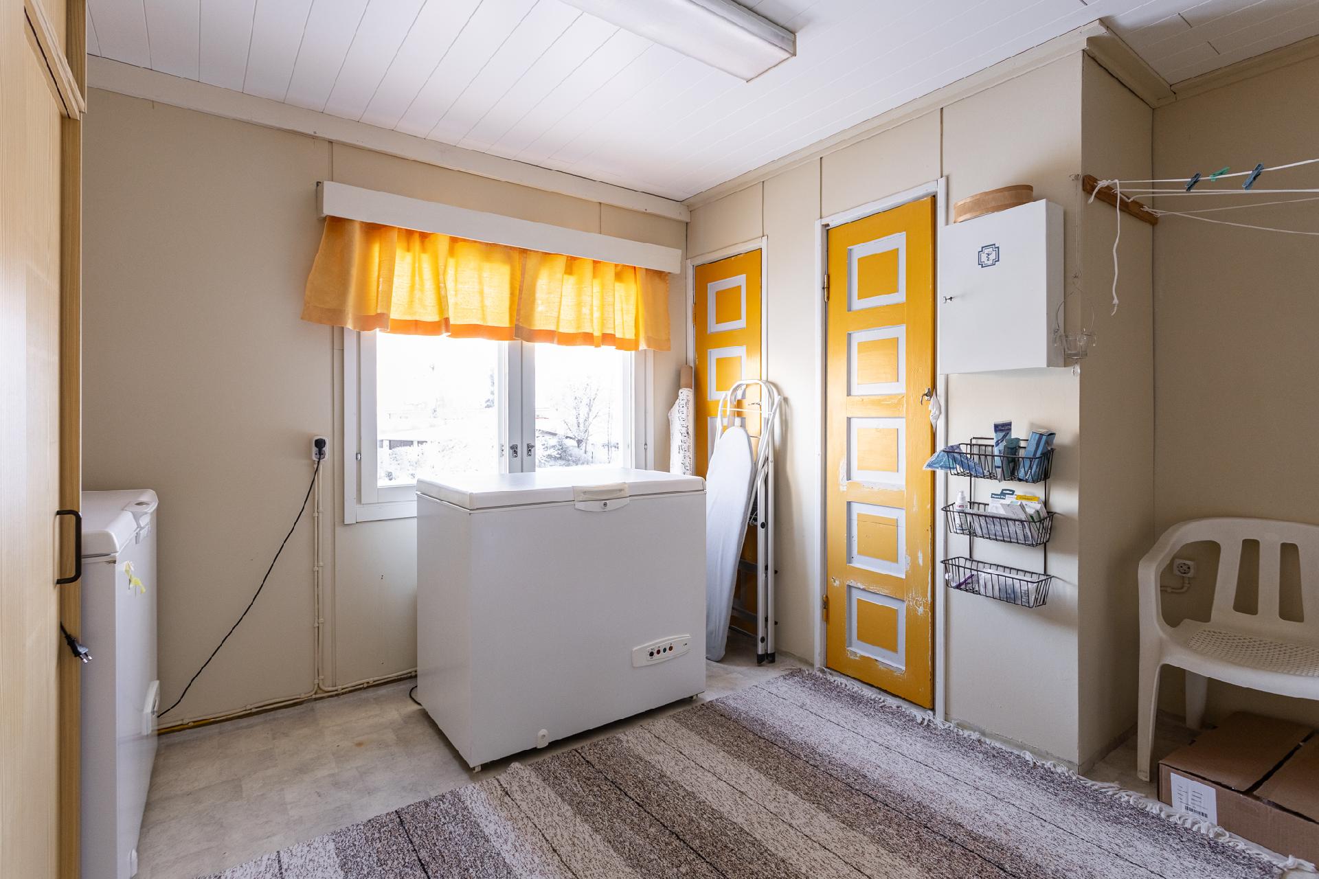 Yläkerran apukeittiö