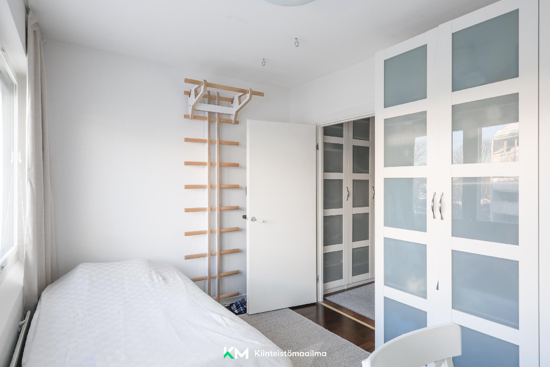 Svinhufvudintie 13, Kulosaari, Helsinki