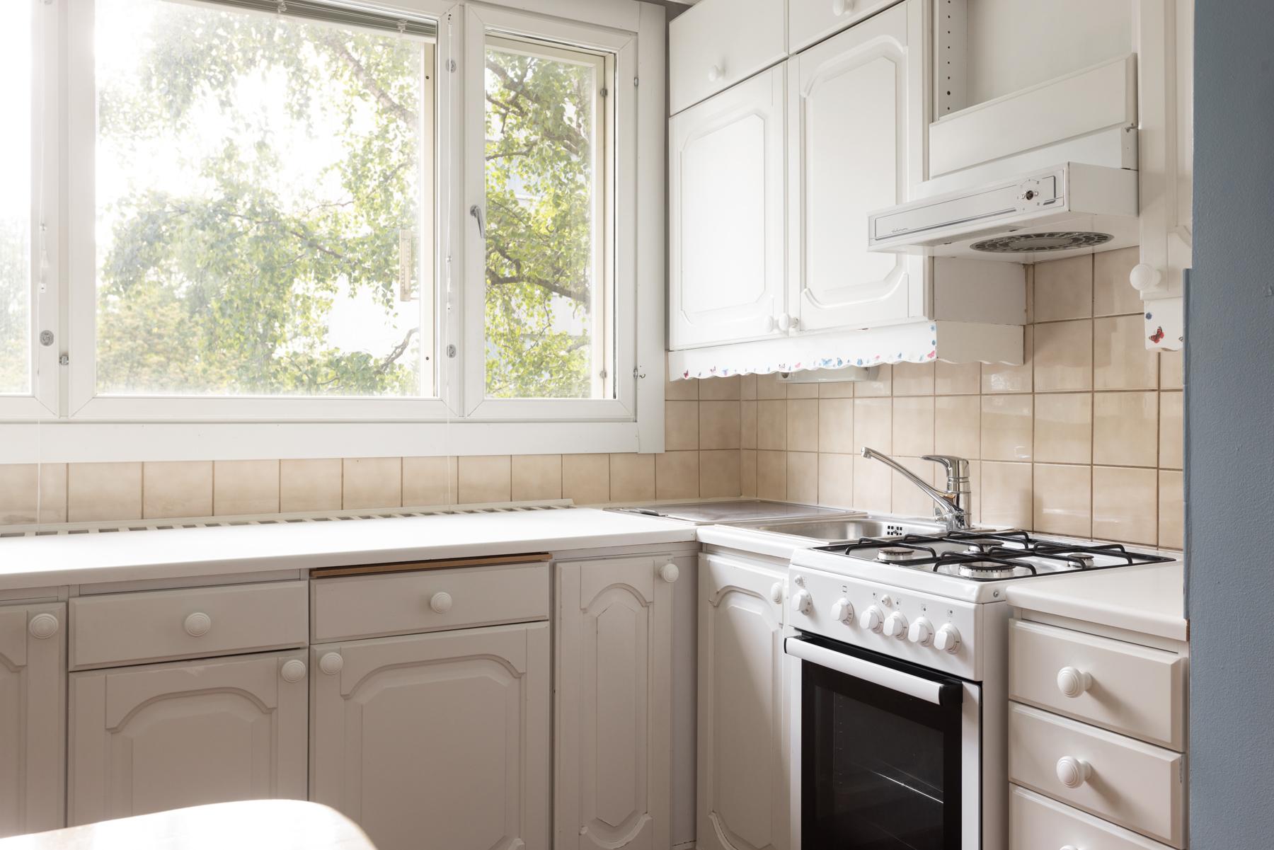 Keittiön kaapistoja