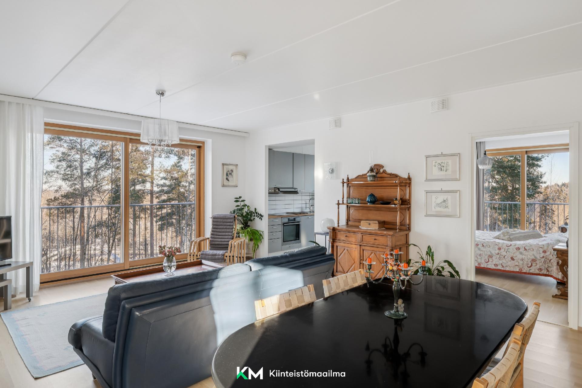 Yleisnäkymää asunnosta