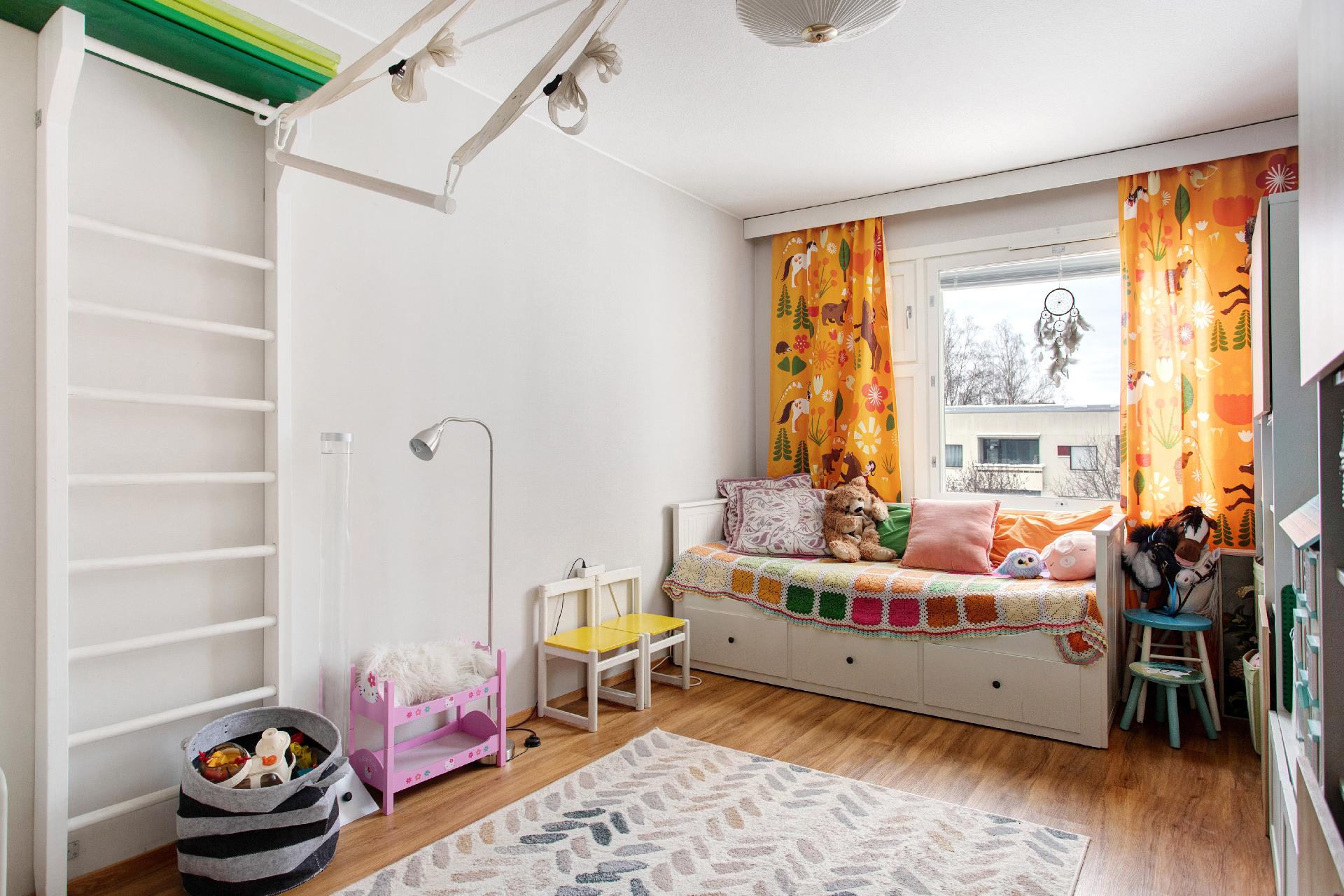 Vanamonkuja 1, Simonmetsä, Vantaa