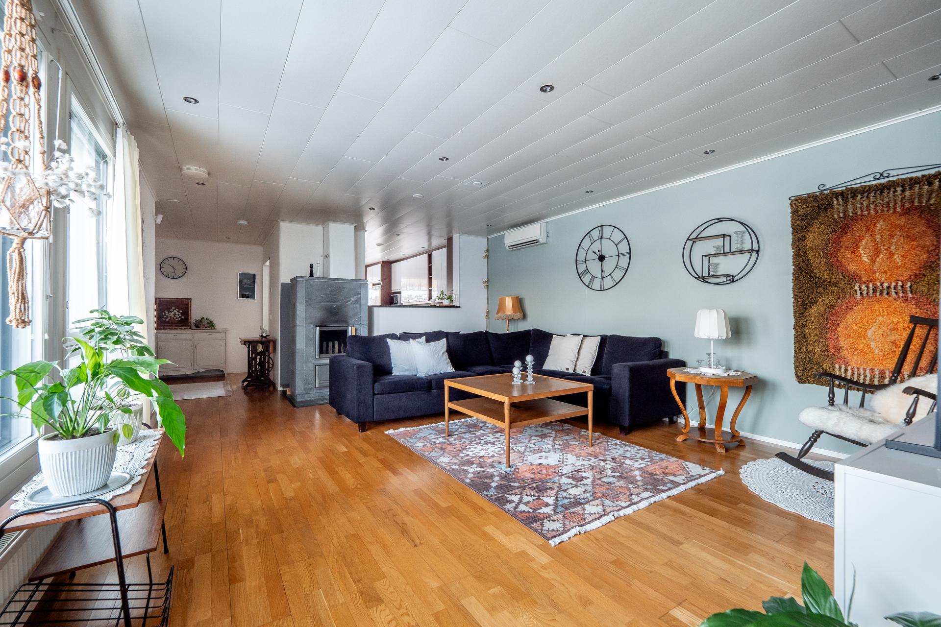 Kuokkatie 19, Välivainio, Oulu